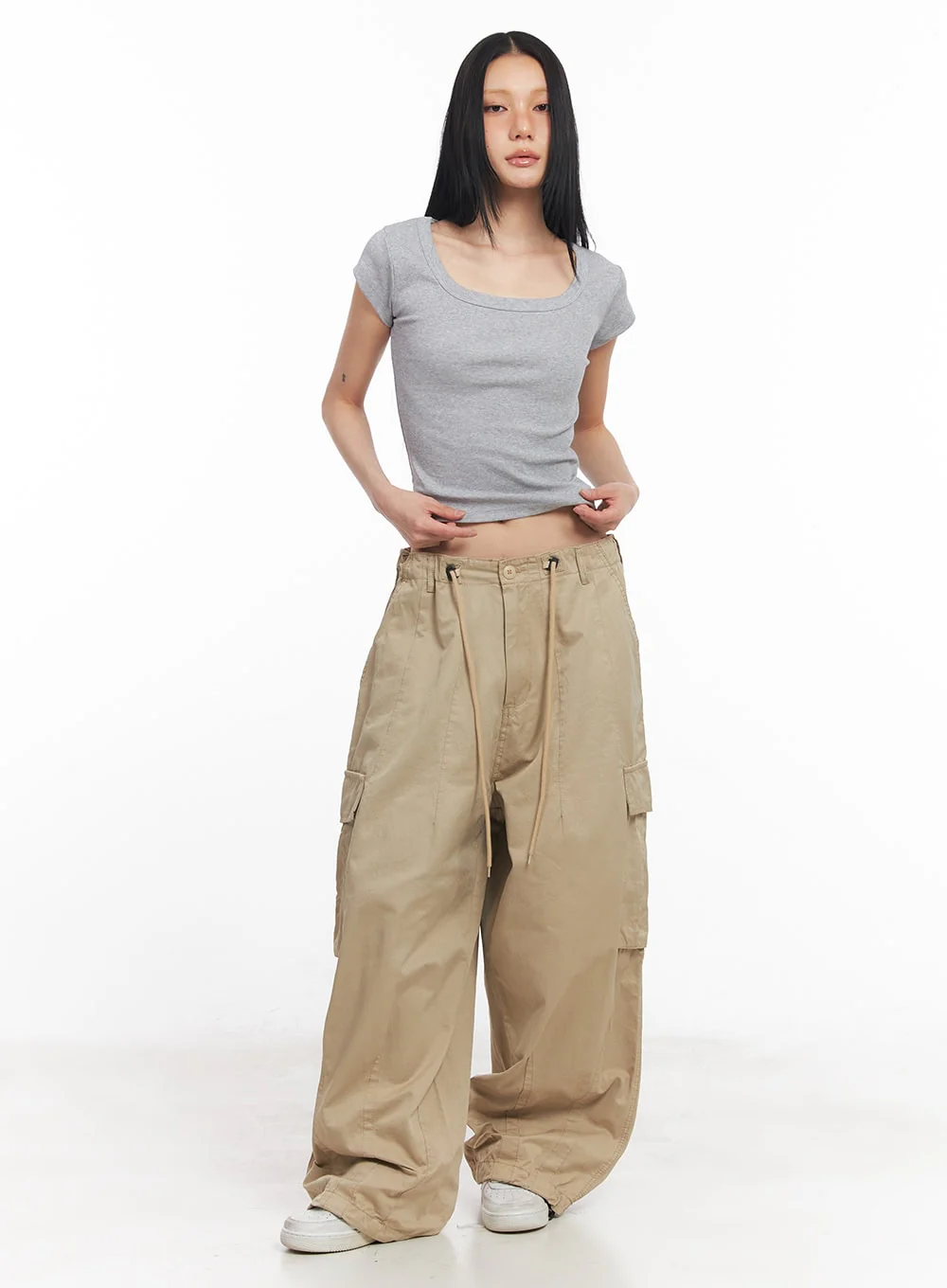 Essential U-Neck Crop Top CY528 - Image 4