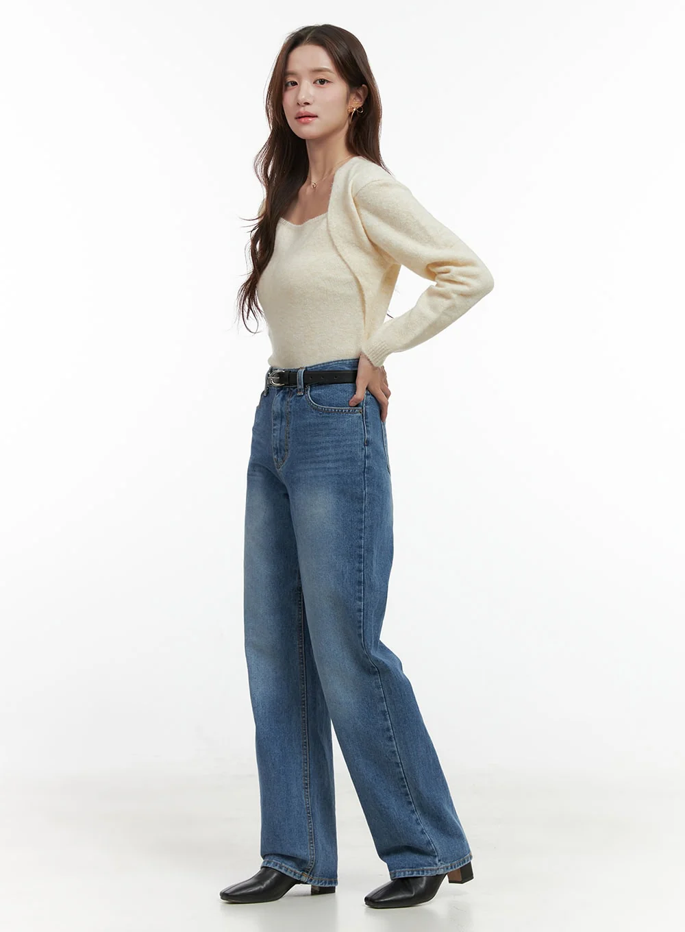 Evelyn Wide-Fit Straight Denim Jeans OO421 - Image 4
