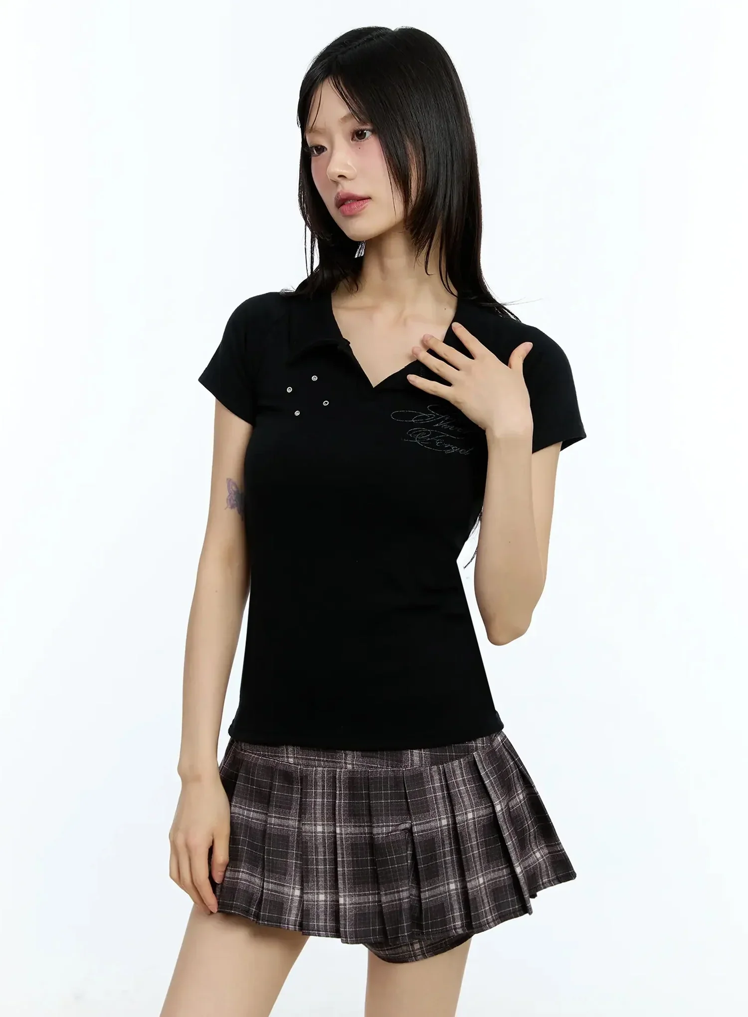Eyelet Graphic Collared Tee IU524 - Image 17