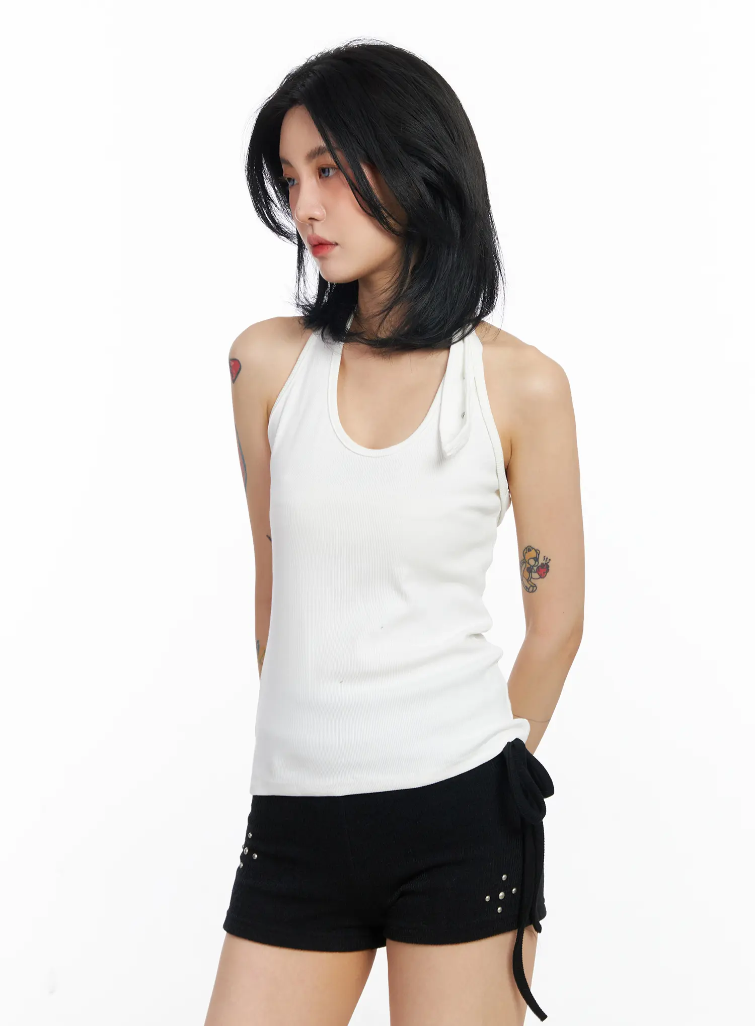 Eyelet Halter Top CJ522 - Image 8