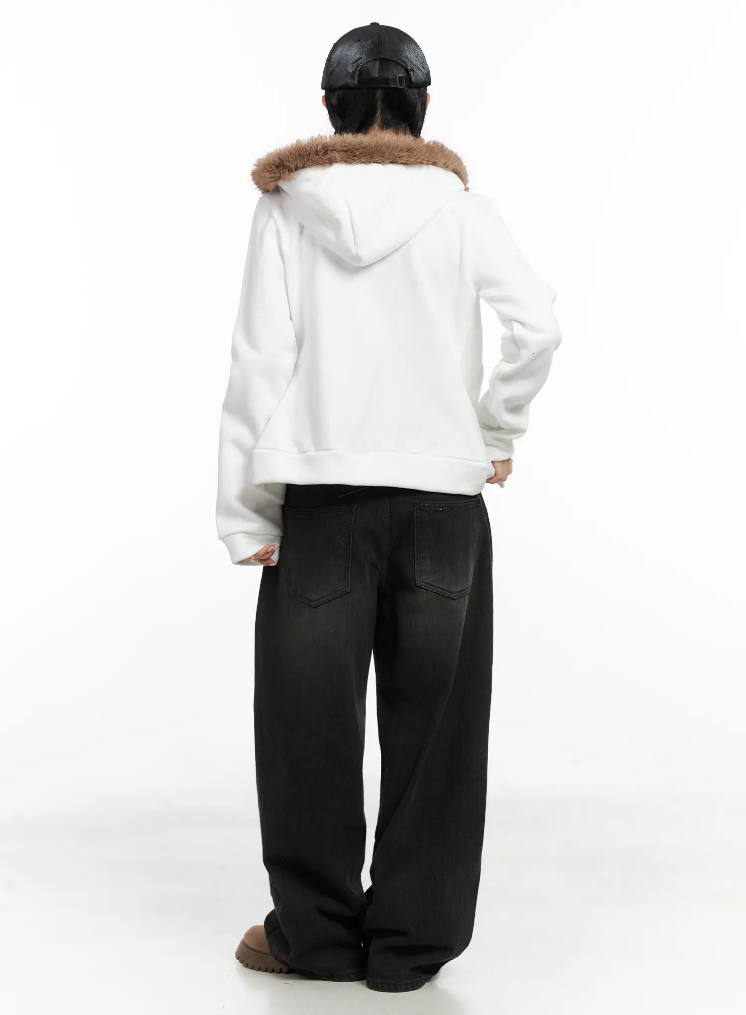 Faux Fur Trim Cropped Hoodie CN528 - Image 5