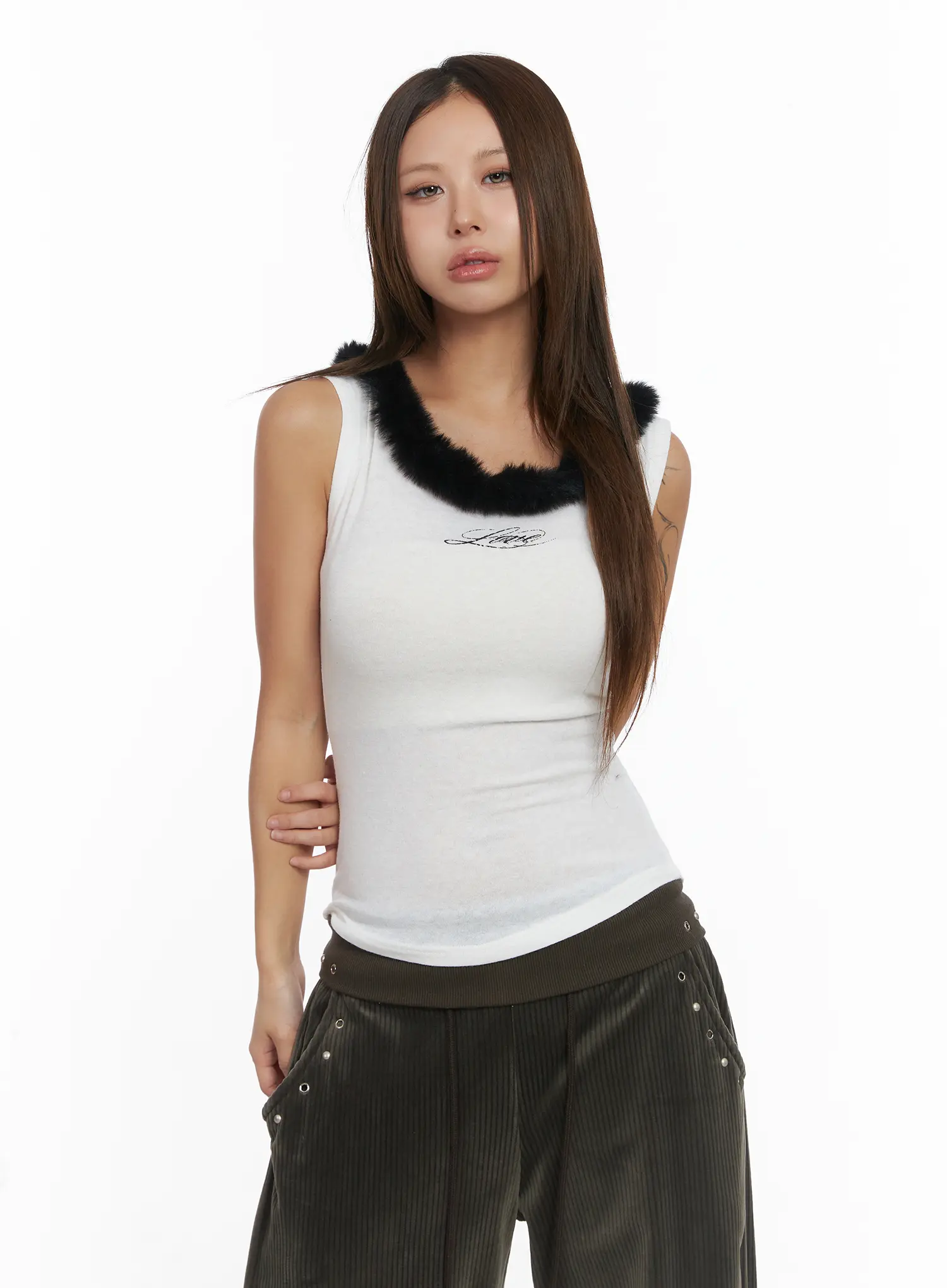 Faux Fur Trim Tank CJ513 - Image 2