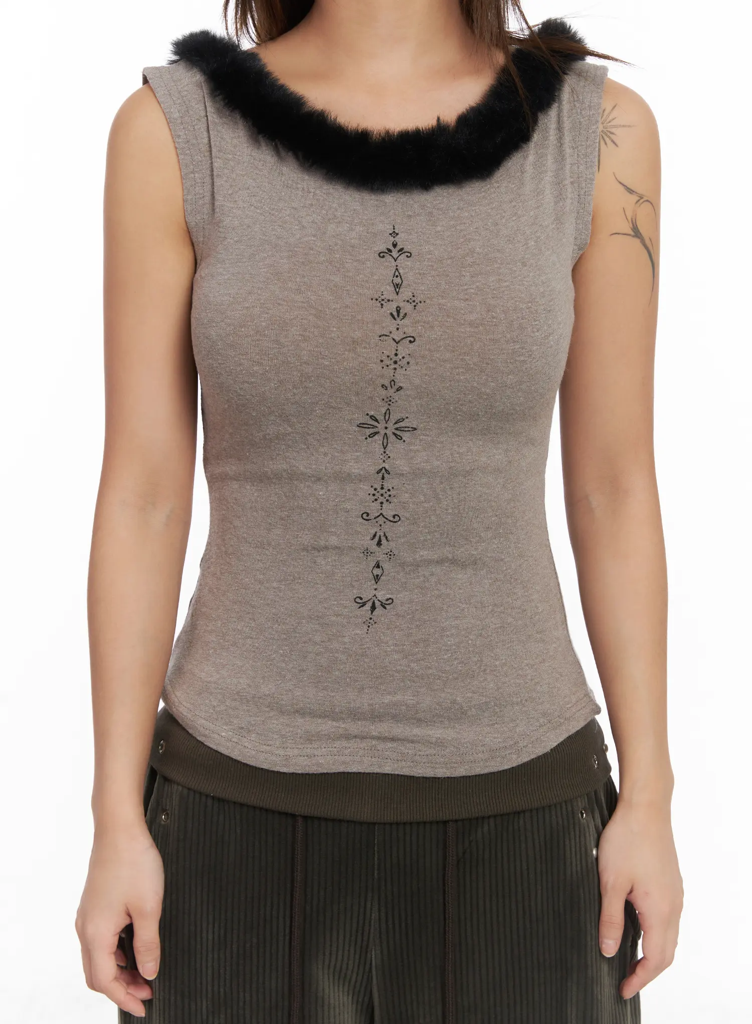 Faux Fur Trim Tank CJ513 - Image 9