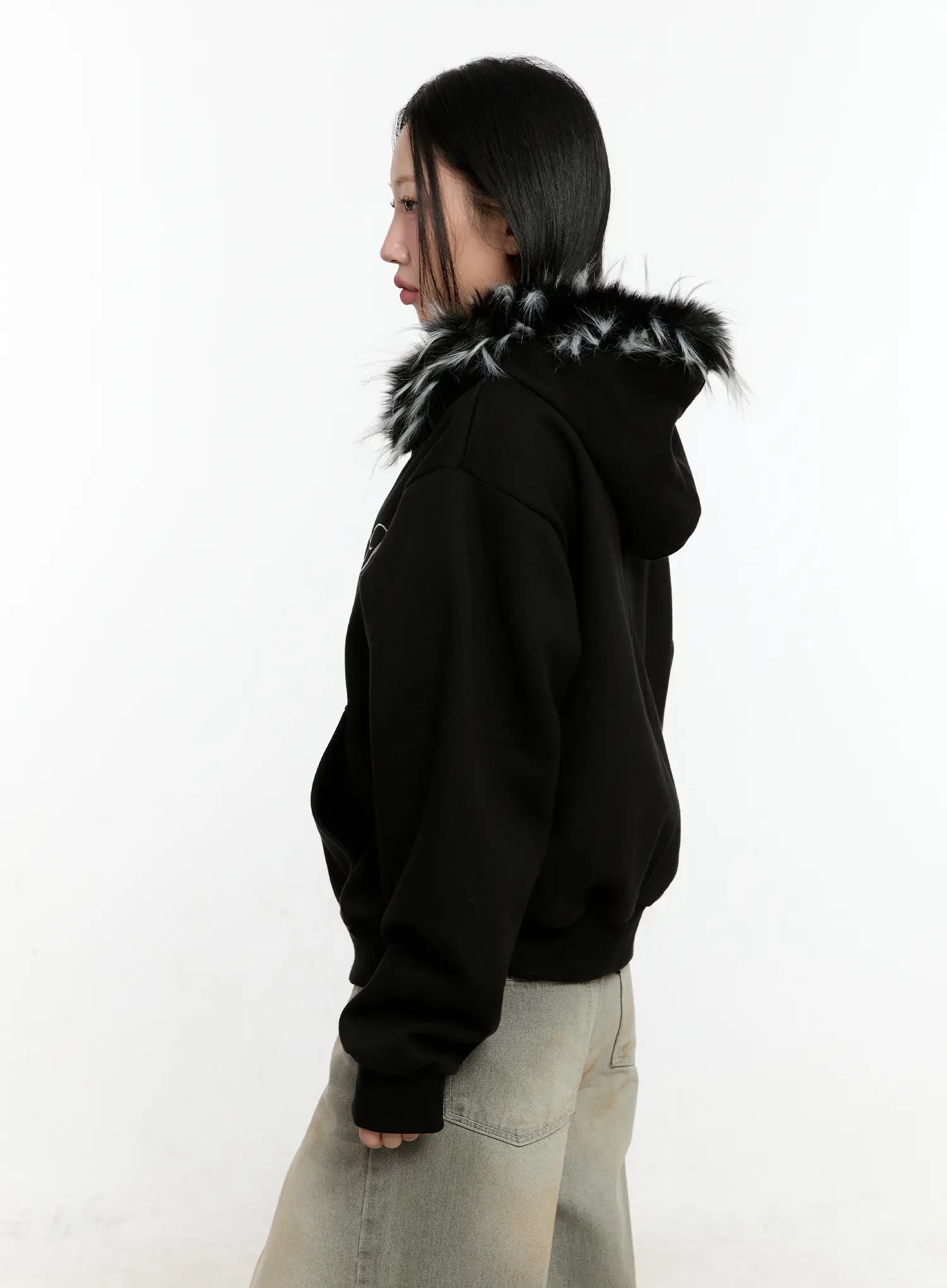 Faux Fur Zip-Up Hoodie CN506 - Image 5