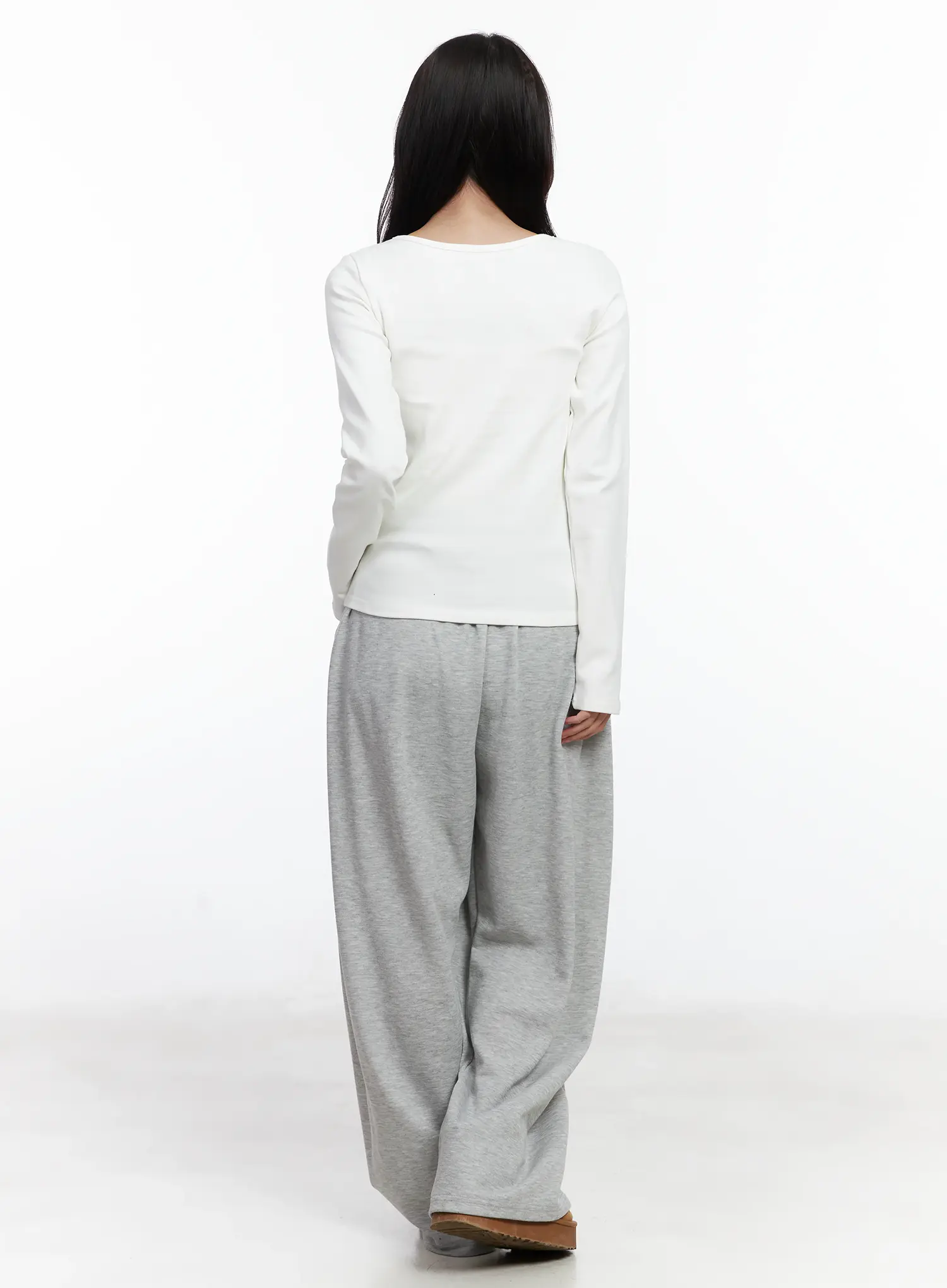 Fleece-Lined Round Neck Long Sleeve IJ529 - Image 9