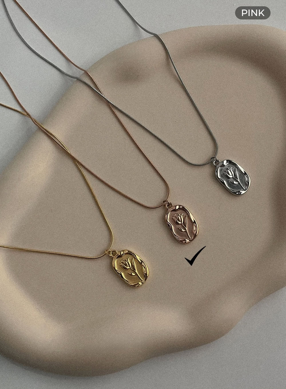 Flower Shilling Necklace IL405 - Image 6