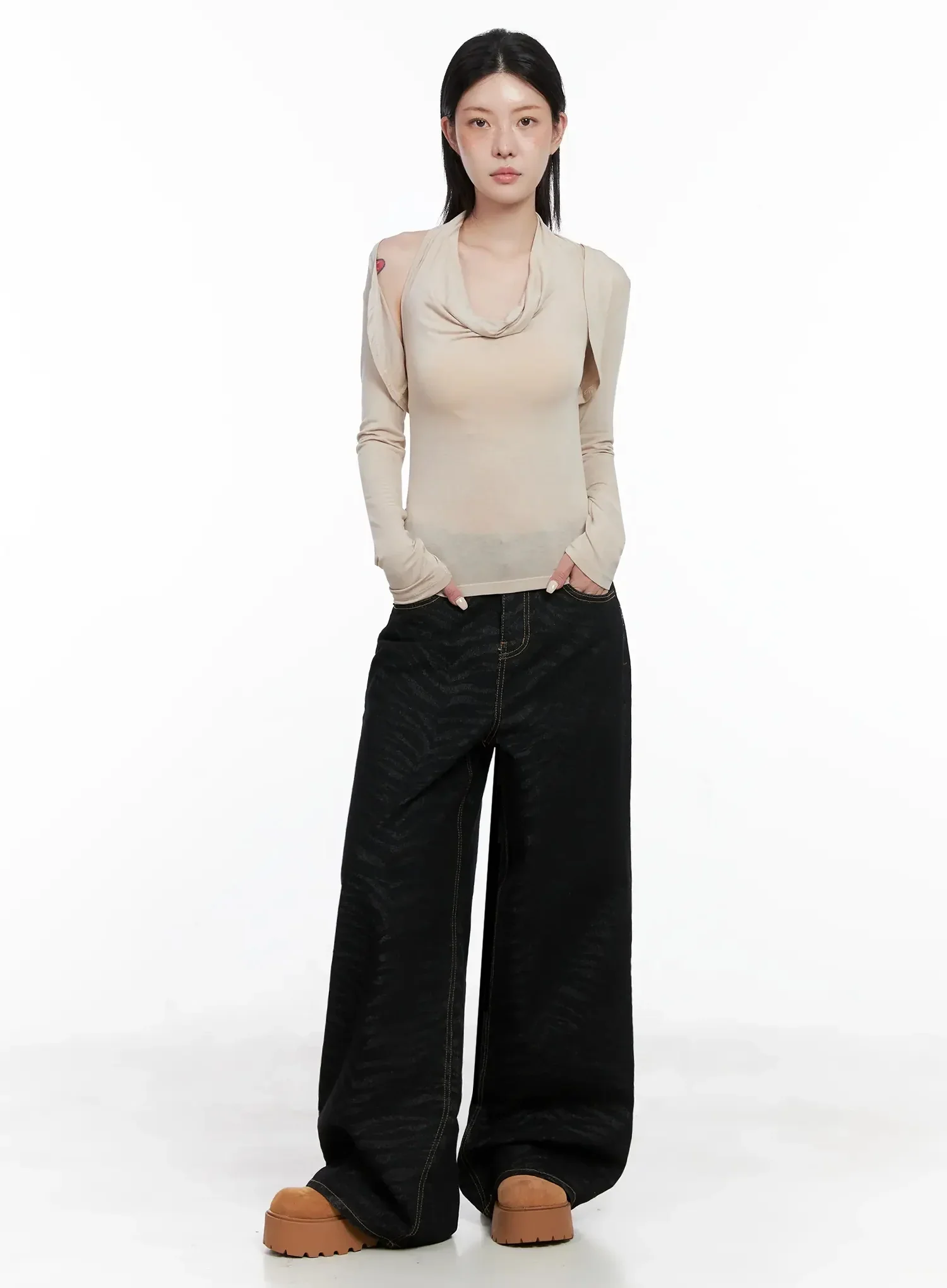 Freyja Animal Print Wide Leg Jeans IS508 - Image 4