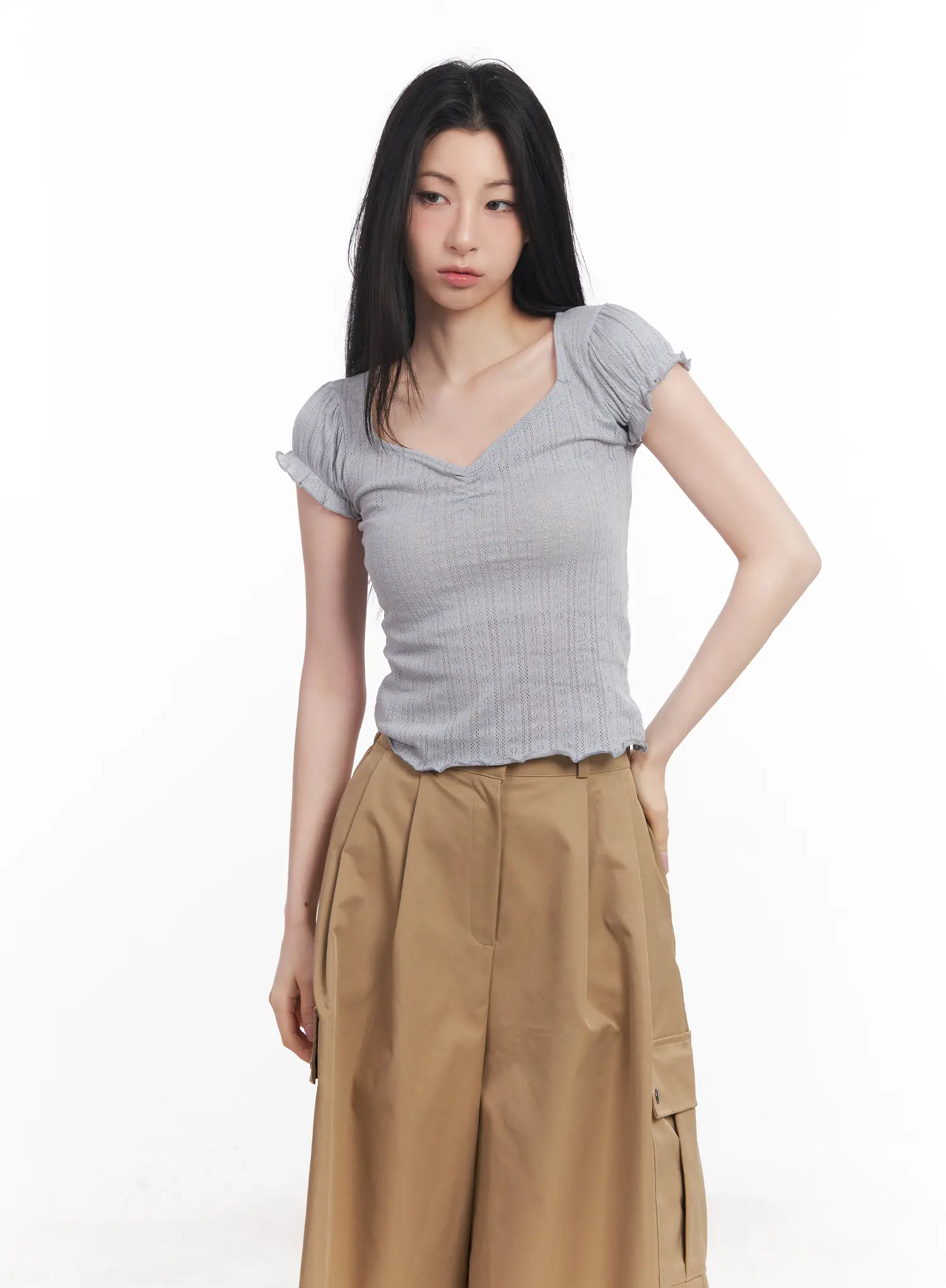 Frill V-Neck Crop Tee CU510 - Image 11