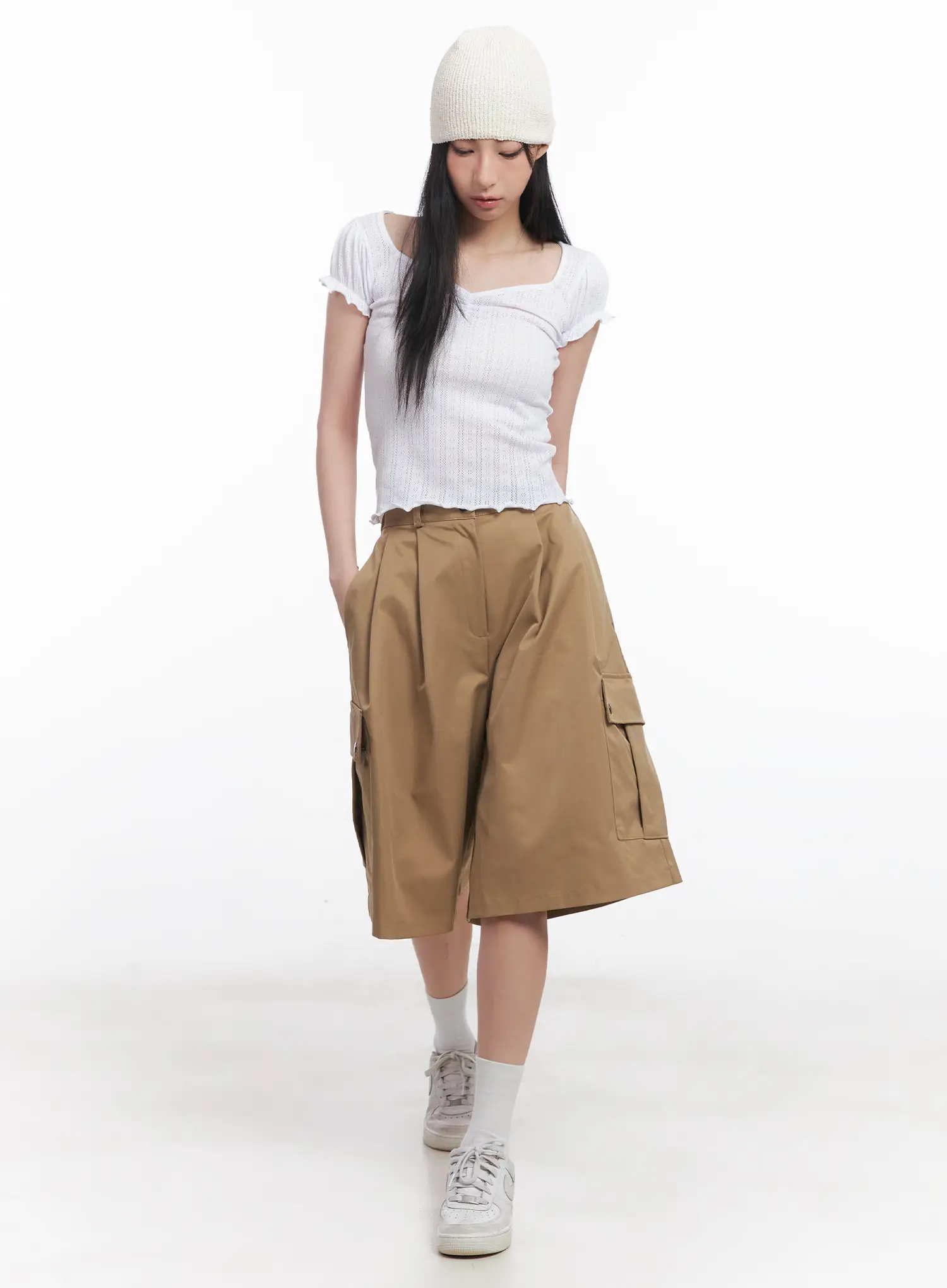 Frill V-Neck Crop Tee CU510 - Image 3