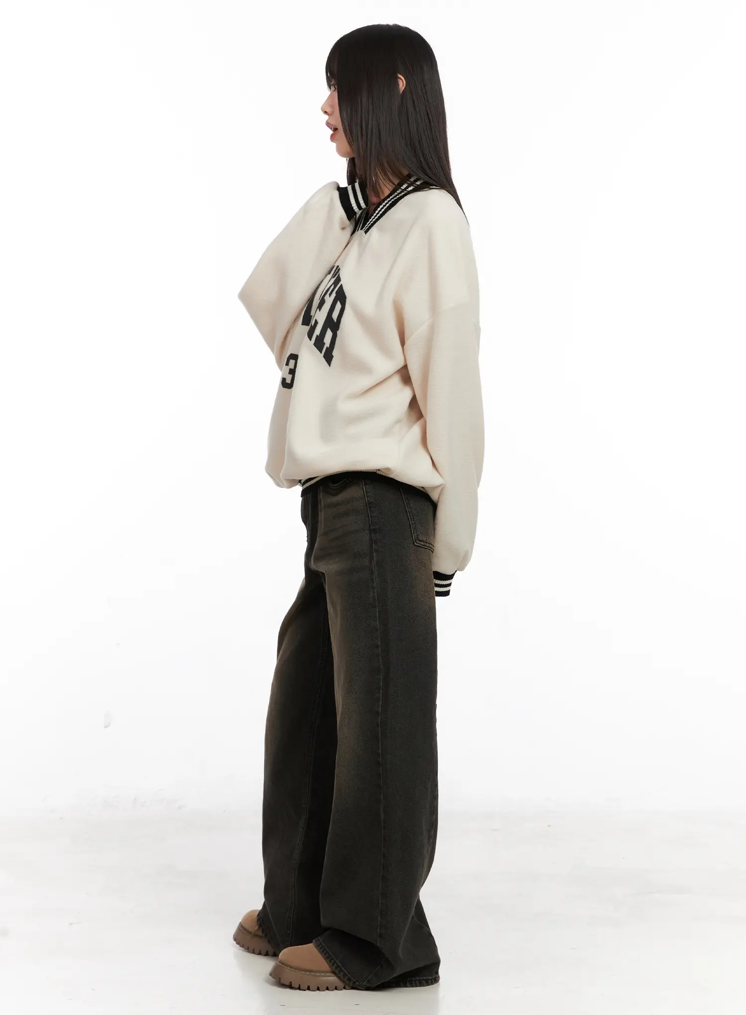 Gaeul Vintage Washed Wide Leg Jeans CN521 - Image 4
