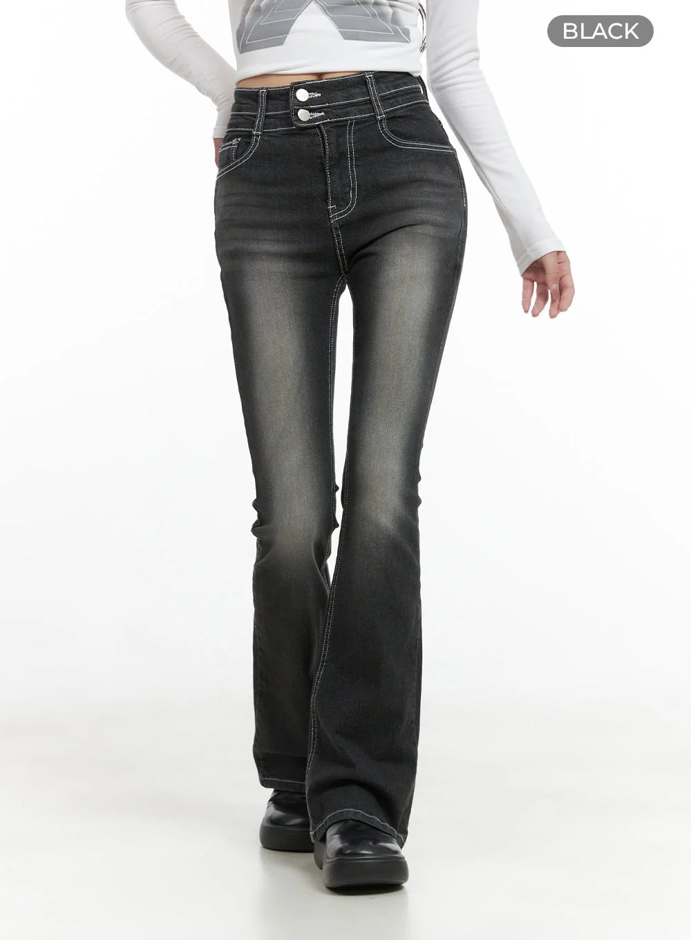 Gigi Two-Button Slim Bootcut Jeans CG421 - Image 8