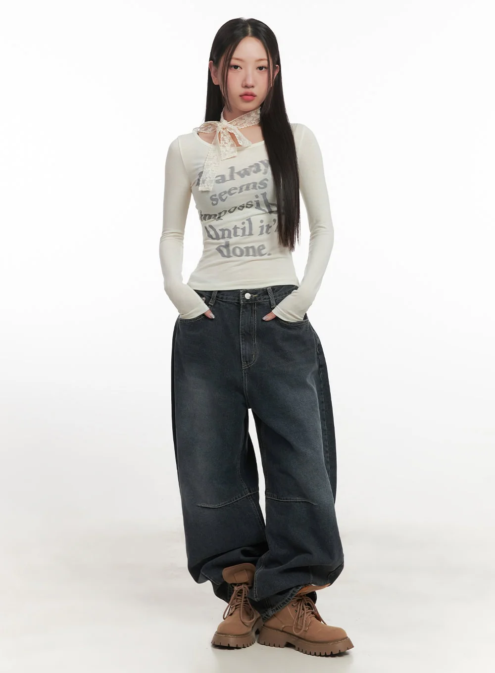 Giselle Stitched Balloon-Fit Jeans CF526 - Image 2