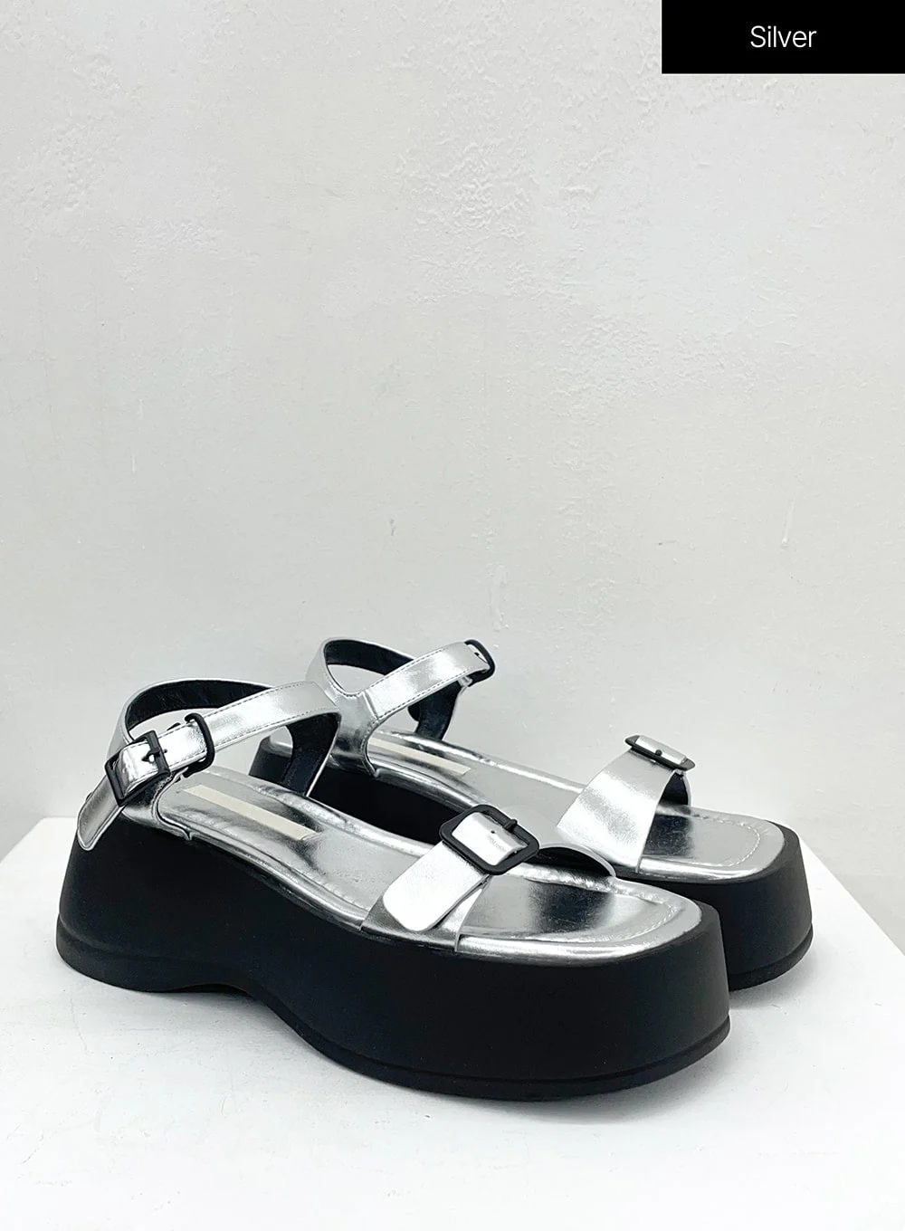 Glossy Double Buckled Chunky Platform Sandals OU14 - Image 14