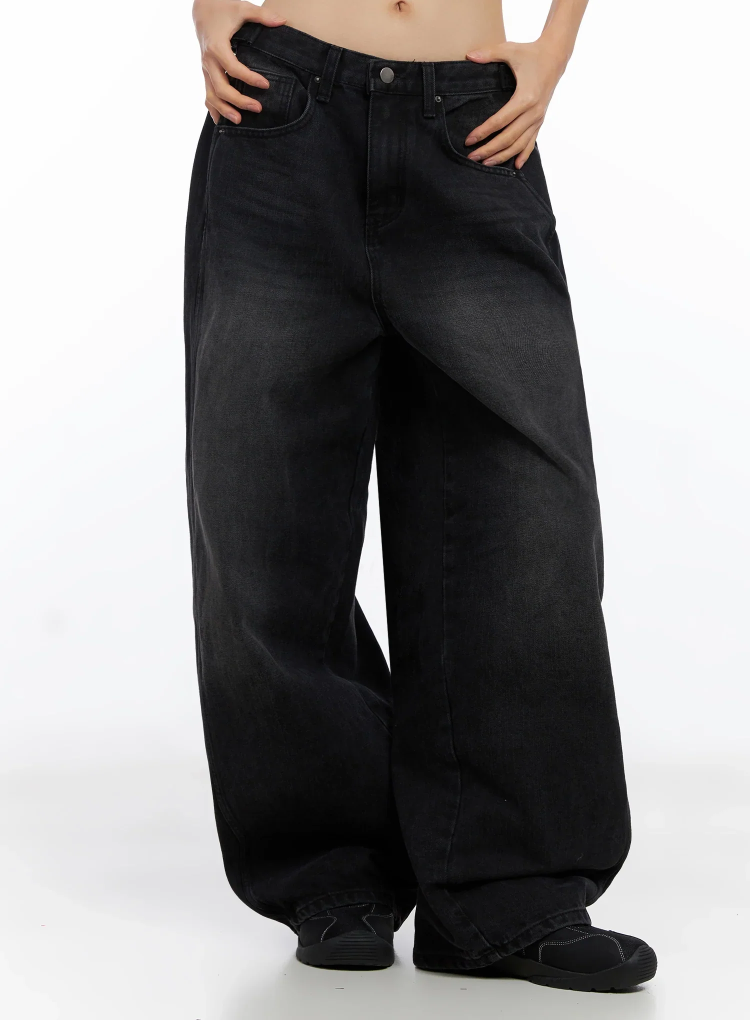 Goffel Side Belt Washed Wide Denim Pants IO517 - Image 5