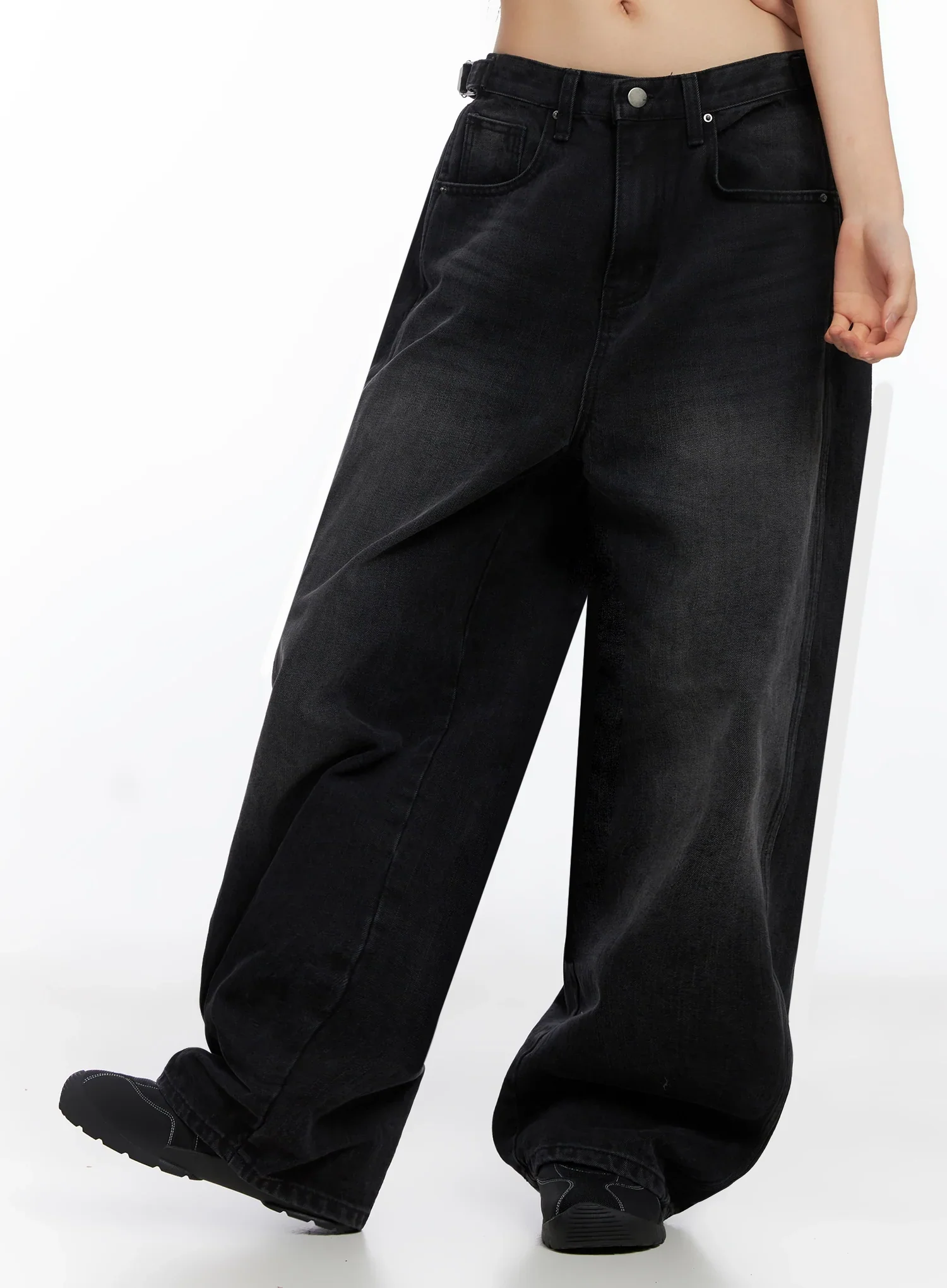 Goffel Side Belt Washed Wide Denim Pants IO517 - Image 9