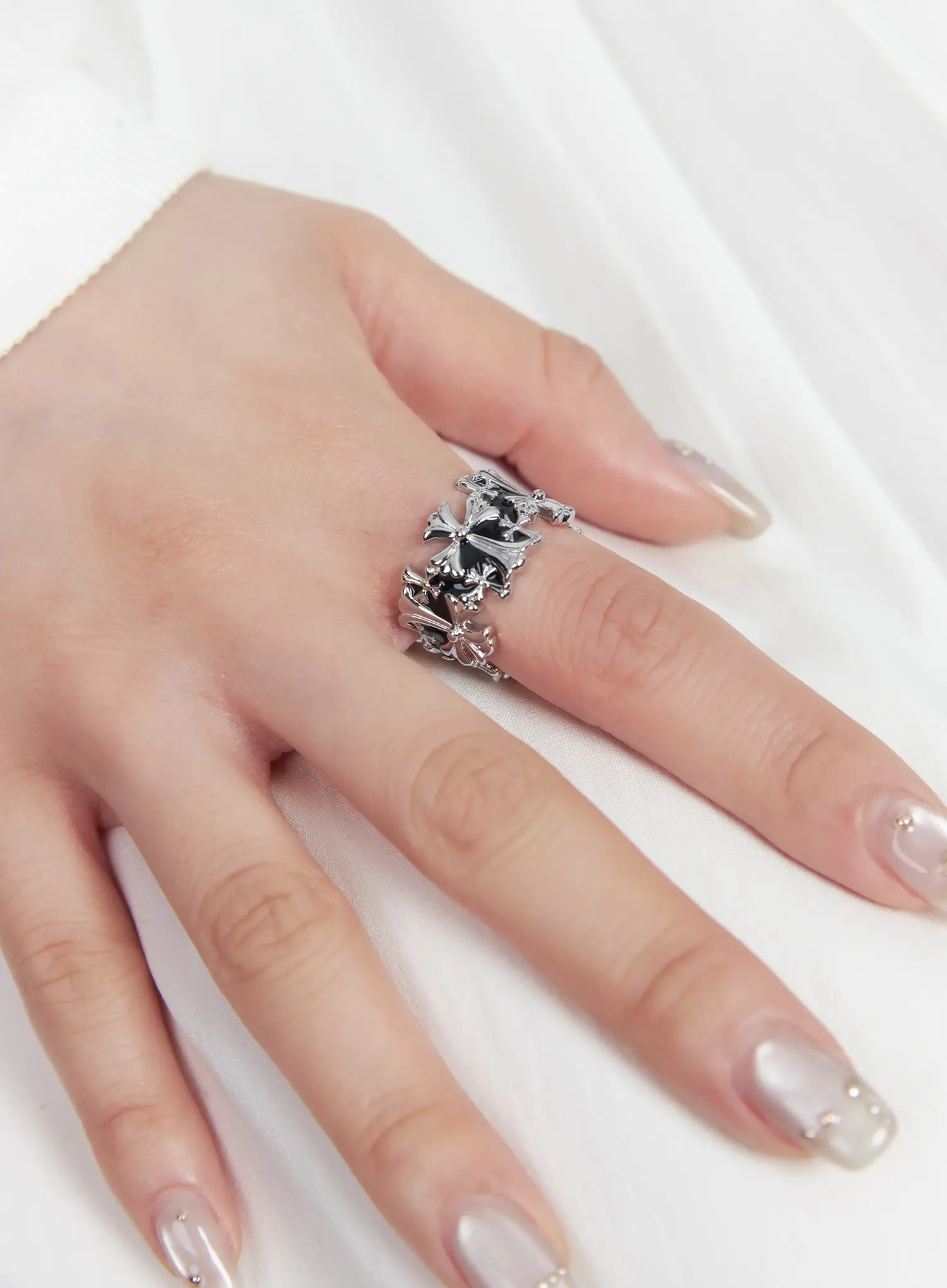 Gothic Bold Cross Ring CF525 - Image 4