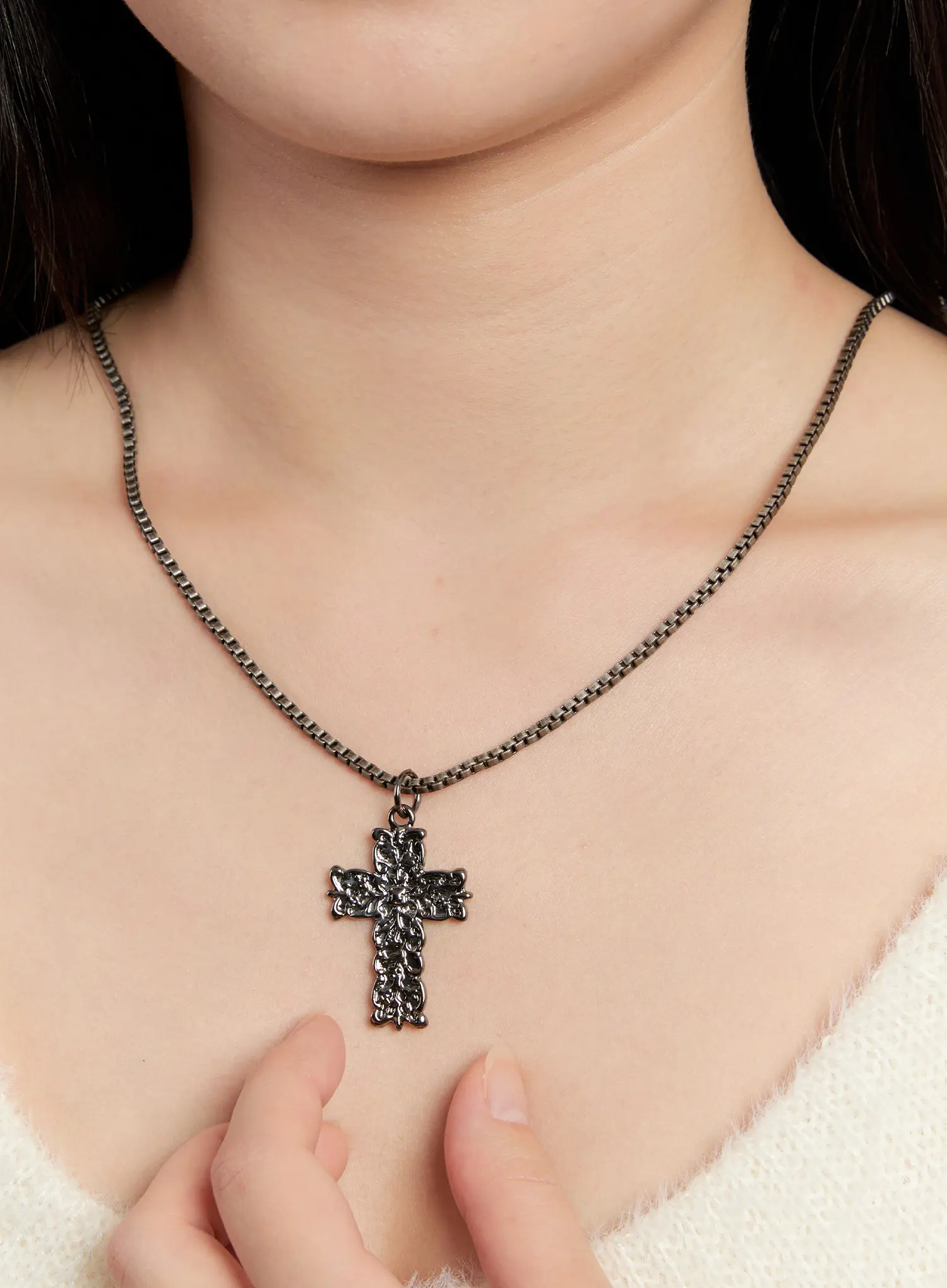 Gothic Cross Pendant Necklace IN528 - Image 3
