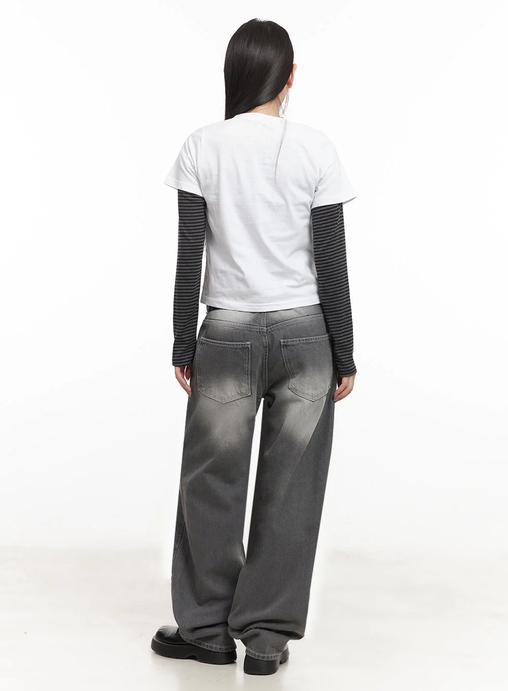 Graphic Cross T-Shirt IM524 - Image 11