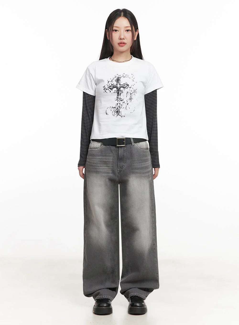 Graphic Cross T-Shirt IM524 - Image 5