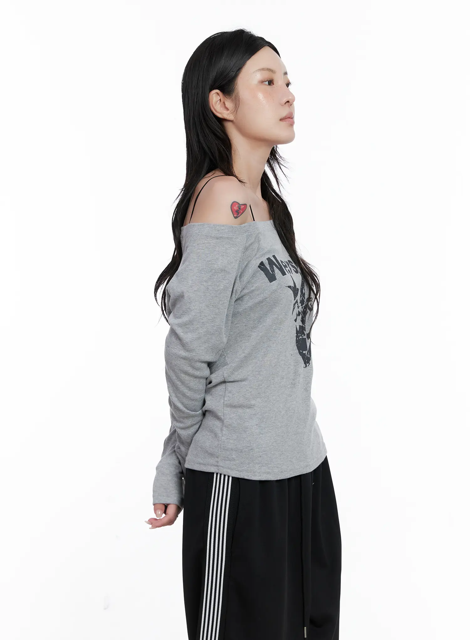 Graphic Off-Shoulder Long Sleeve Shirt CS529 - Image 6