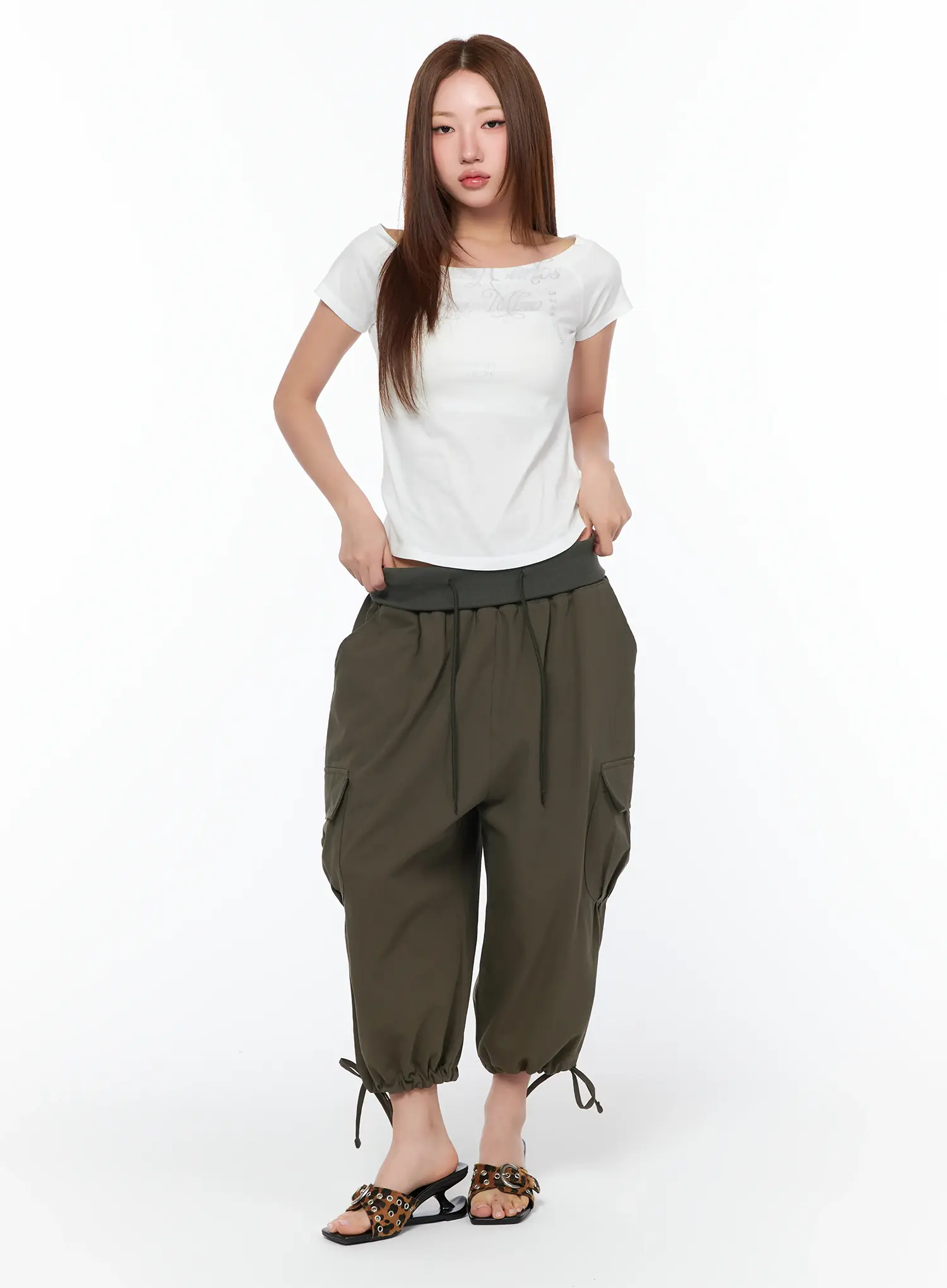 Graphic Off-Shoulder Top CA515 - Image 6