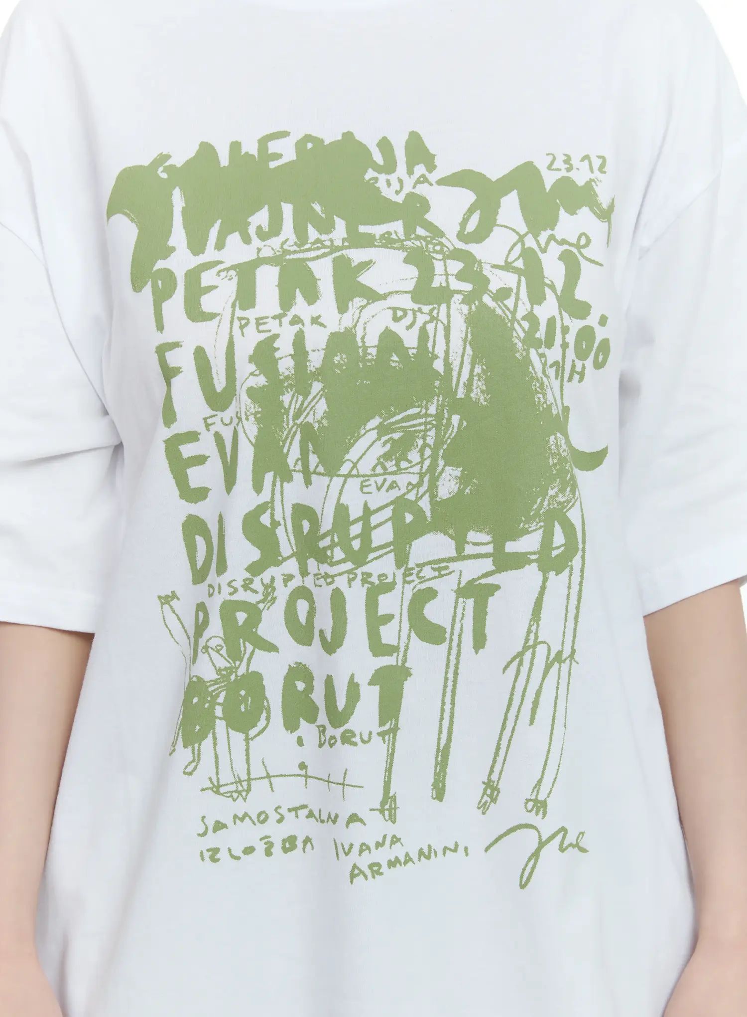 Graphic Oversized Tee CL530 - Image 10