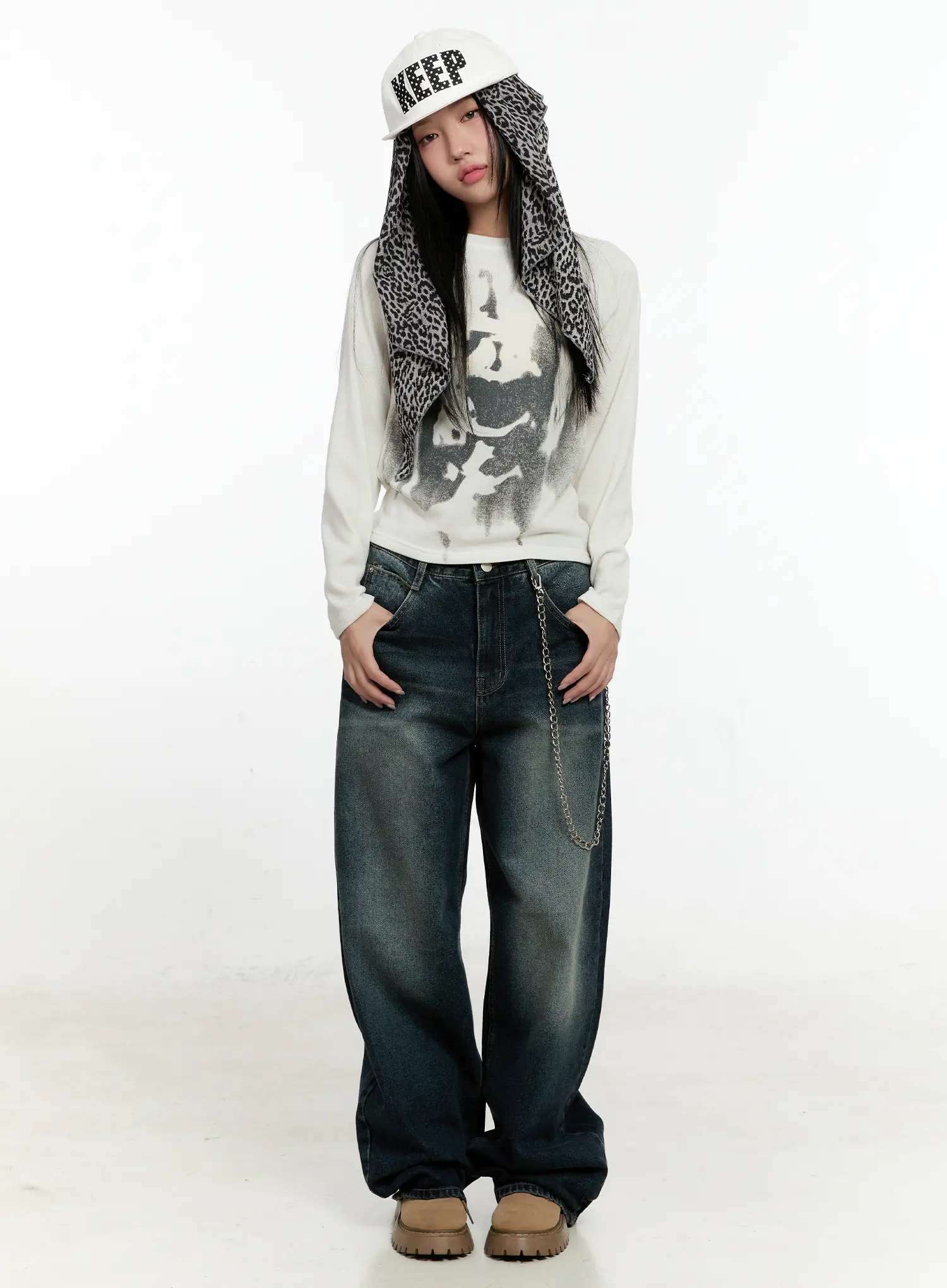 Graphic Print Long Sleeve Tee CN505