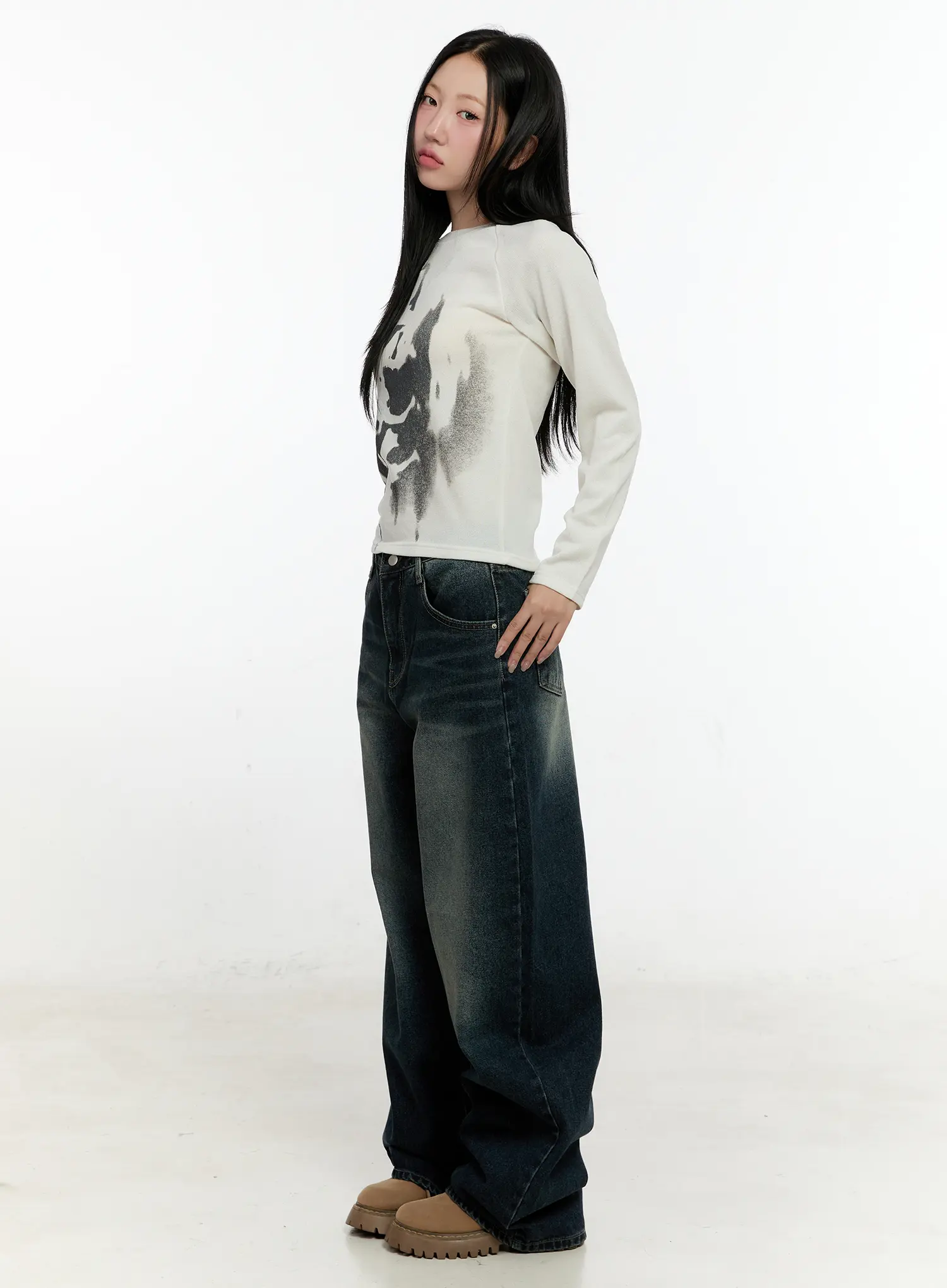 Graphic Print Long Sleeve Tee CN505 - Image 4