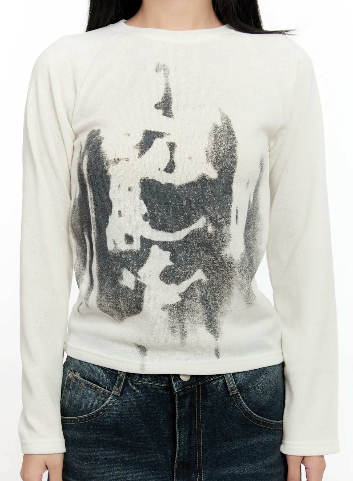 Graphic Print Long Sleeve Tee CN505 - Image 8