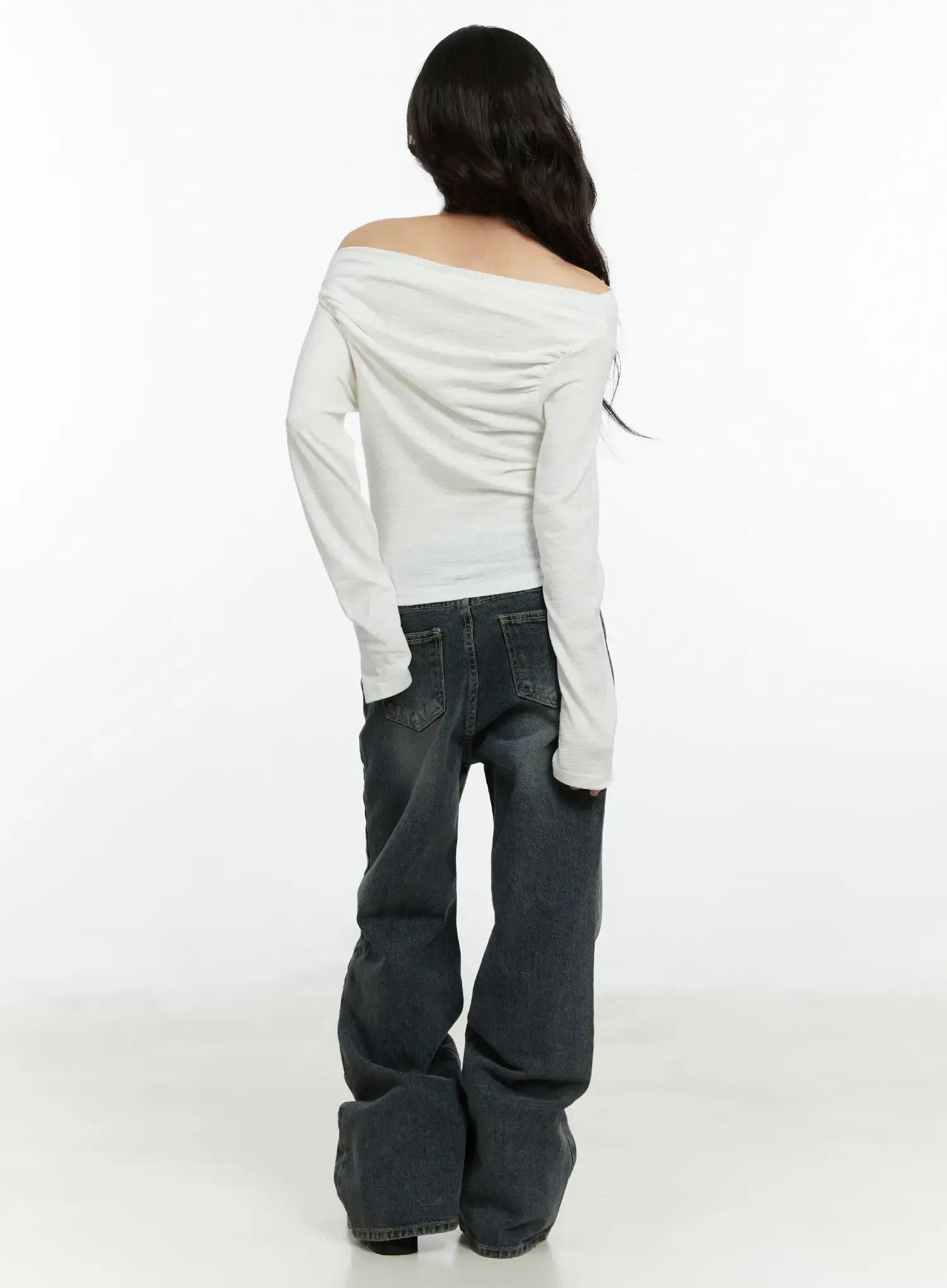 Graphic Print Off-Shoulder Long Sleeve Top CF510 - Image 5
