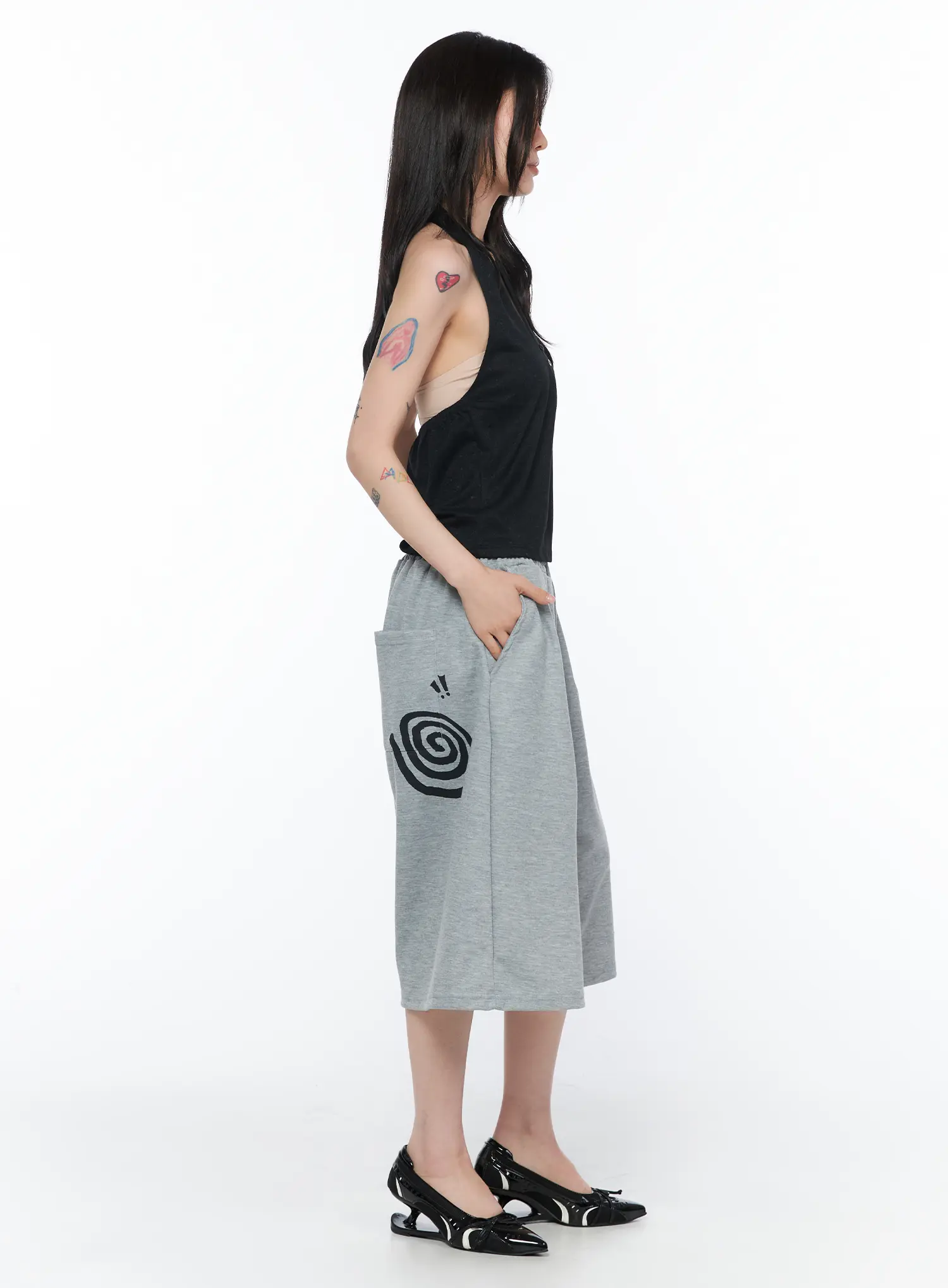 Graphic Print Sweat Shorts CA524 - Image 6