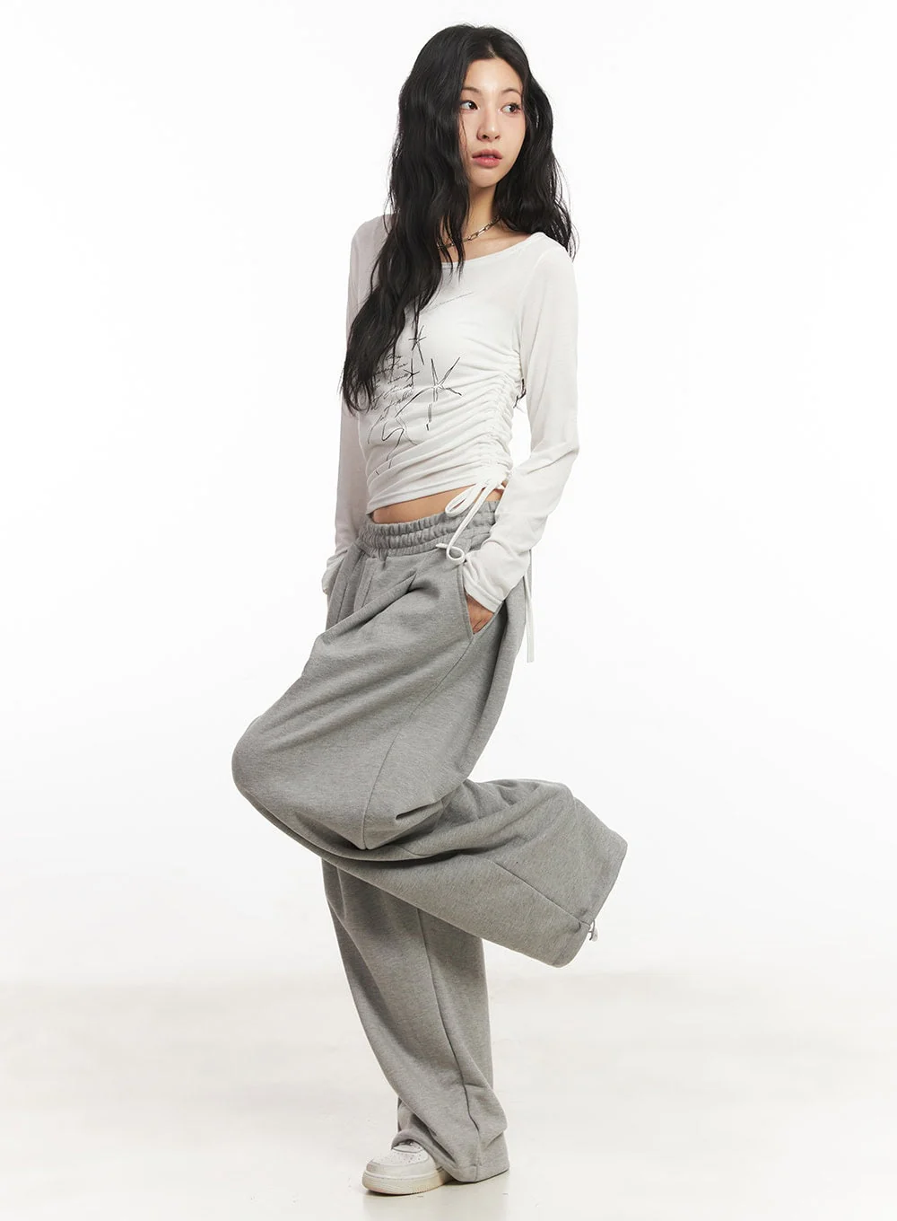 Graphic Shirred Crop Top CA504 - Image 5