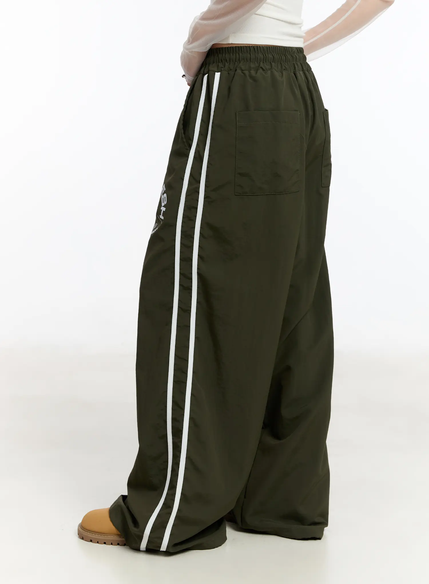 Graphic Wide Leg Track Pants CM511 - Image 4