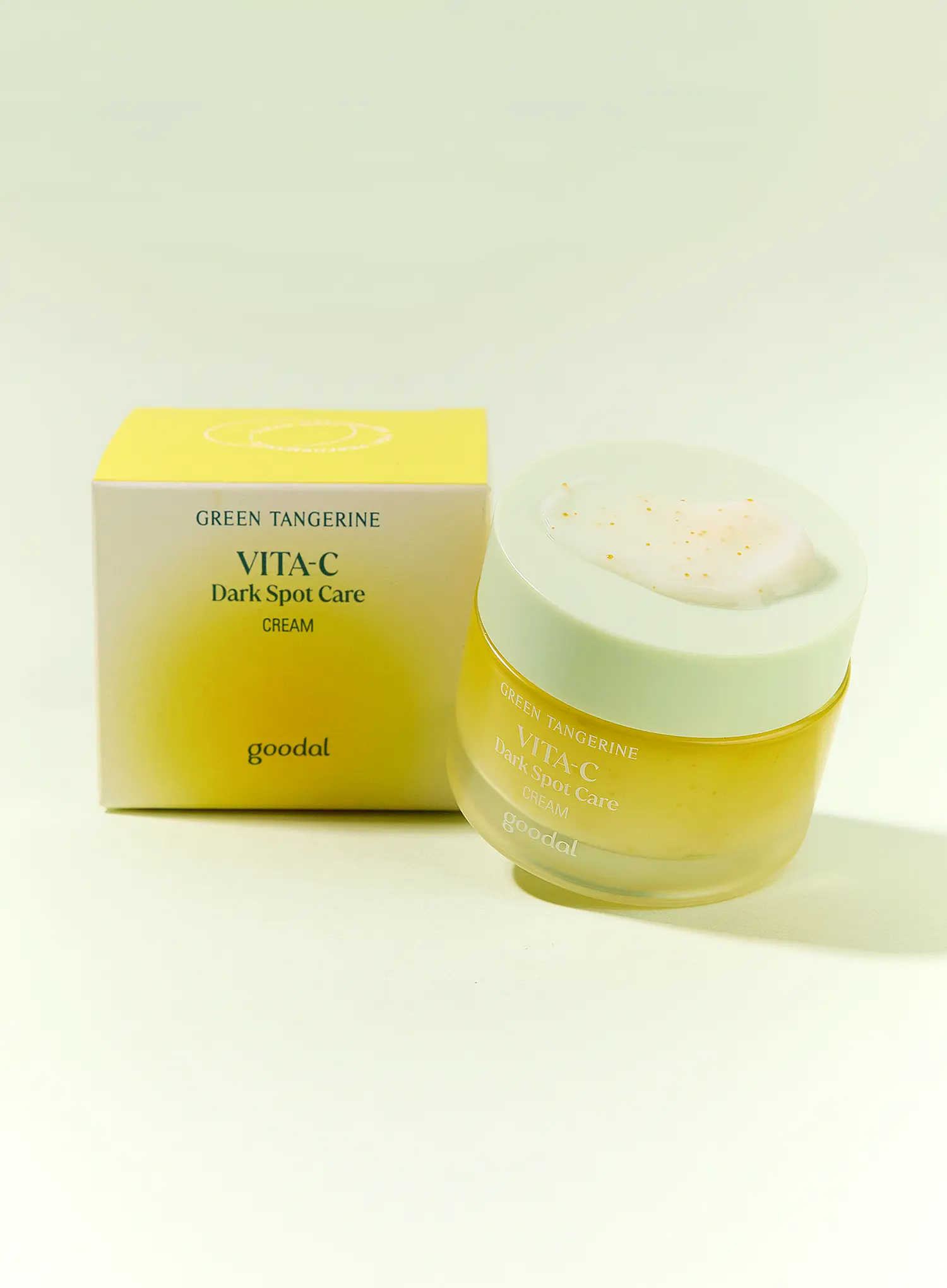 Green Tangerine Vita C Dark Spot Care Cream (50ml) - Image 2