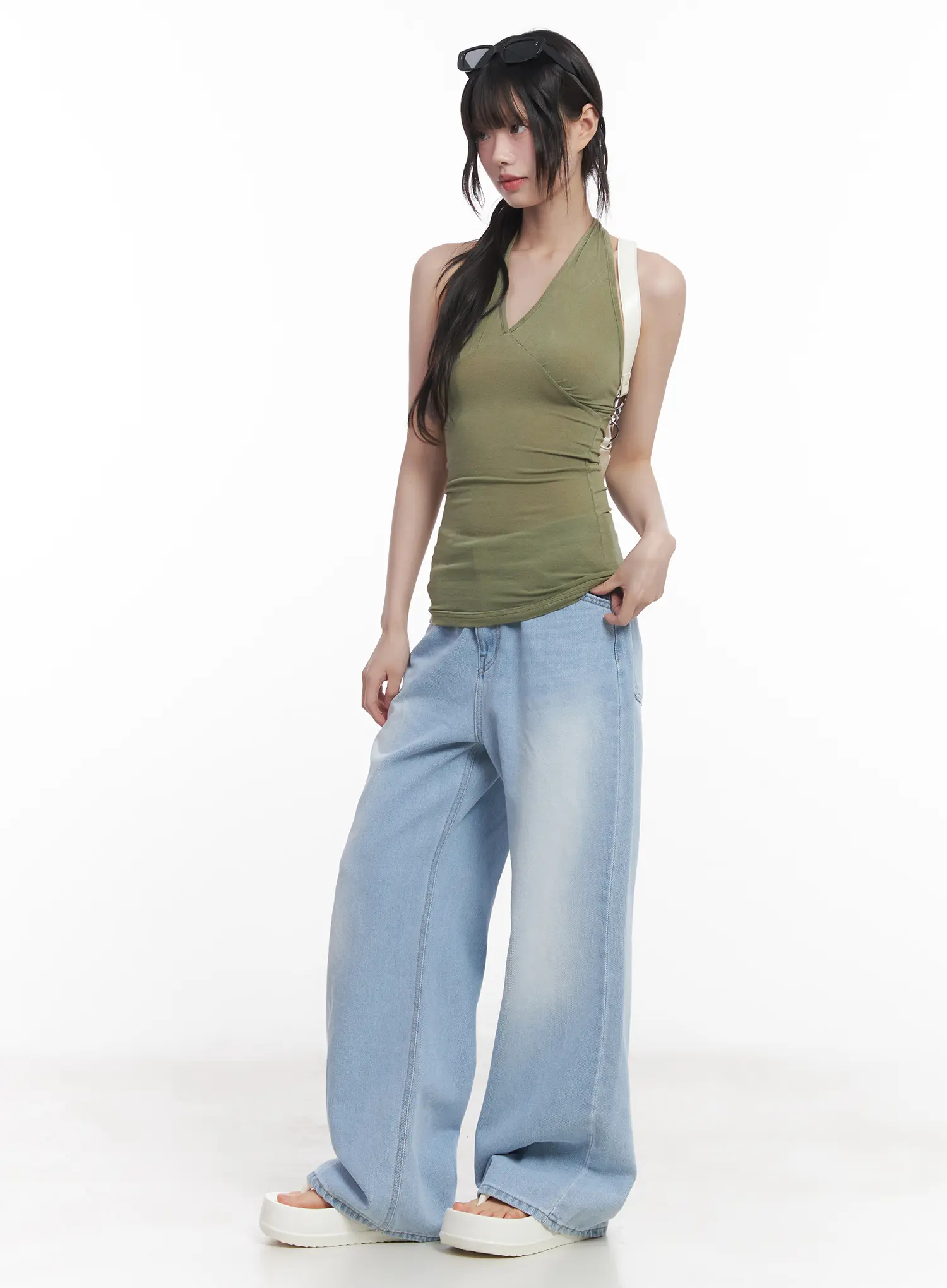 Haerin Washed Wide-Leg Jeans CU519 - Image 2