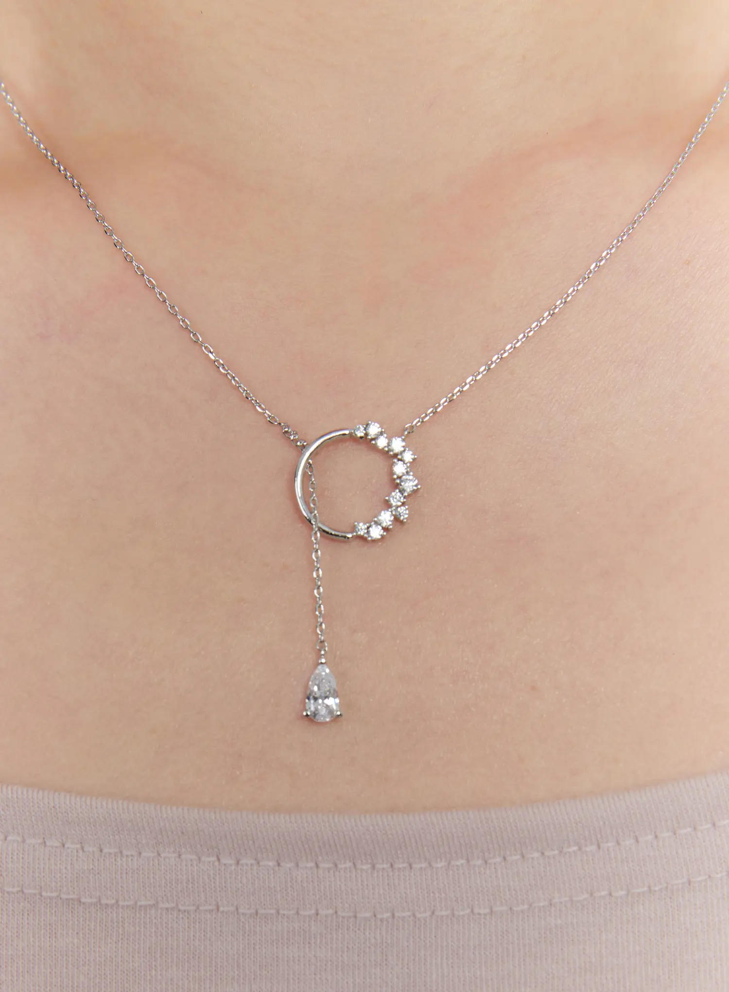 Halo Cross Necklace IS517 - Image 3