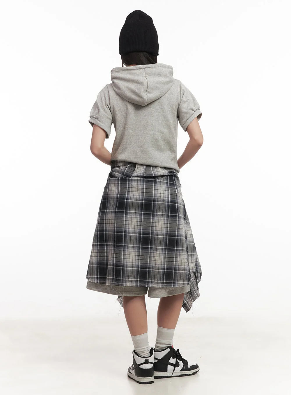 Heart Patch Wide Sweatshorts CM528 - Image 6
