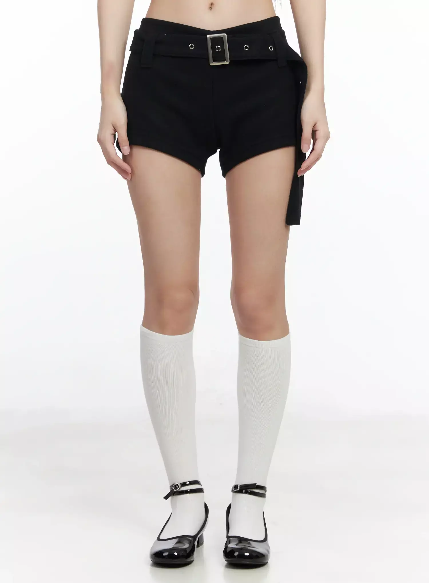 High-Waist Belted Shorts IM502