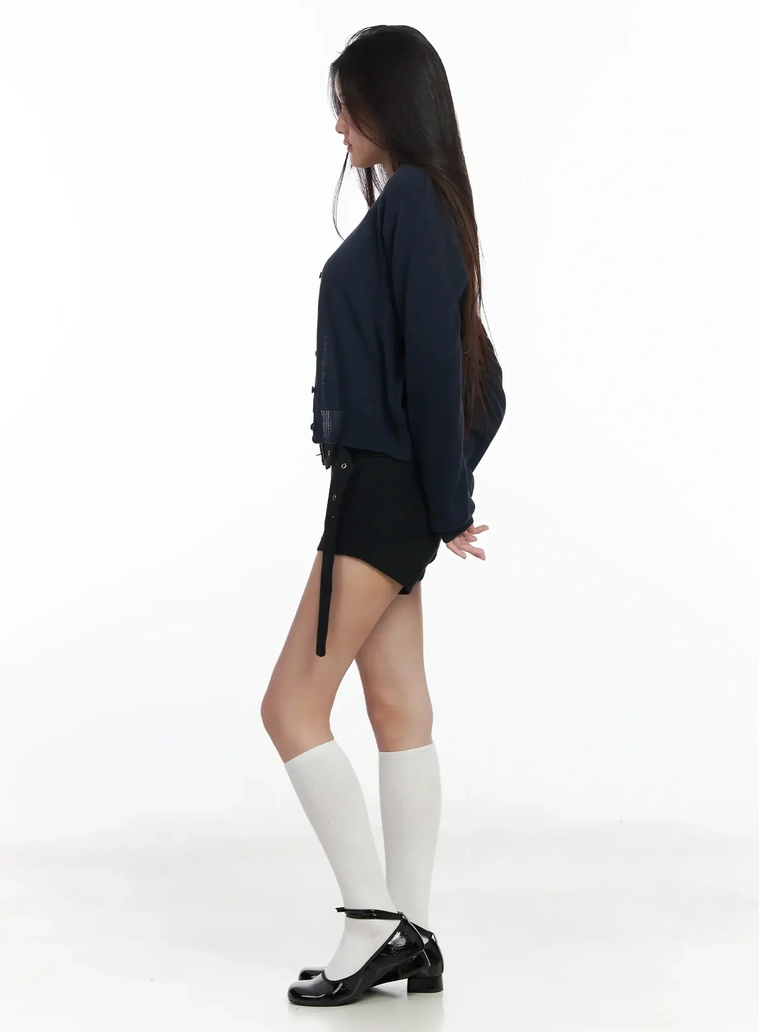 High-Waist Belted Shorts IM502 - Image 13