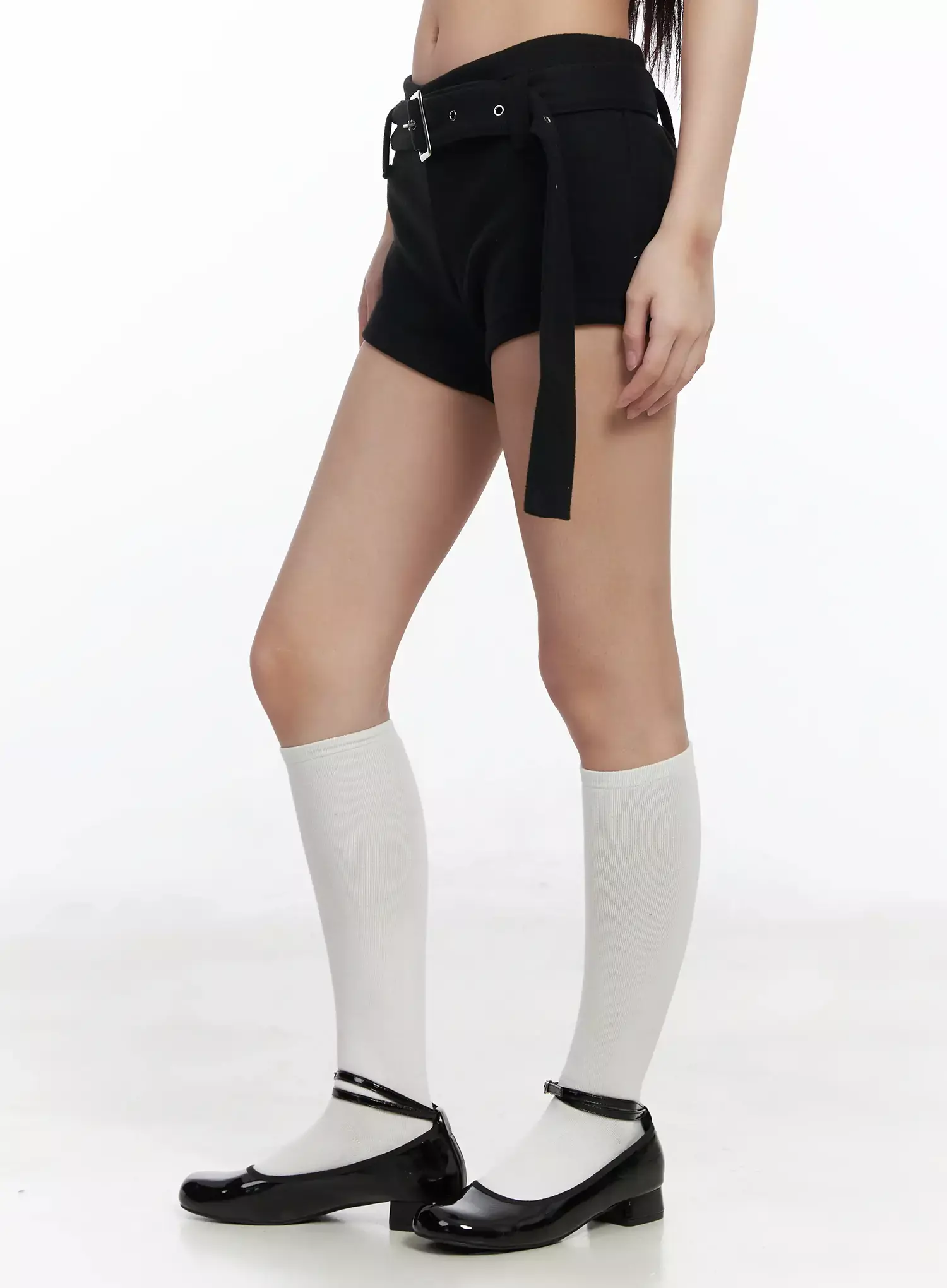 High-Waist Belted Shorts IM502 - Image 9