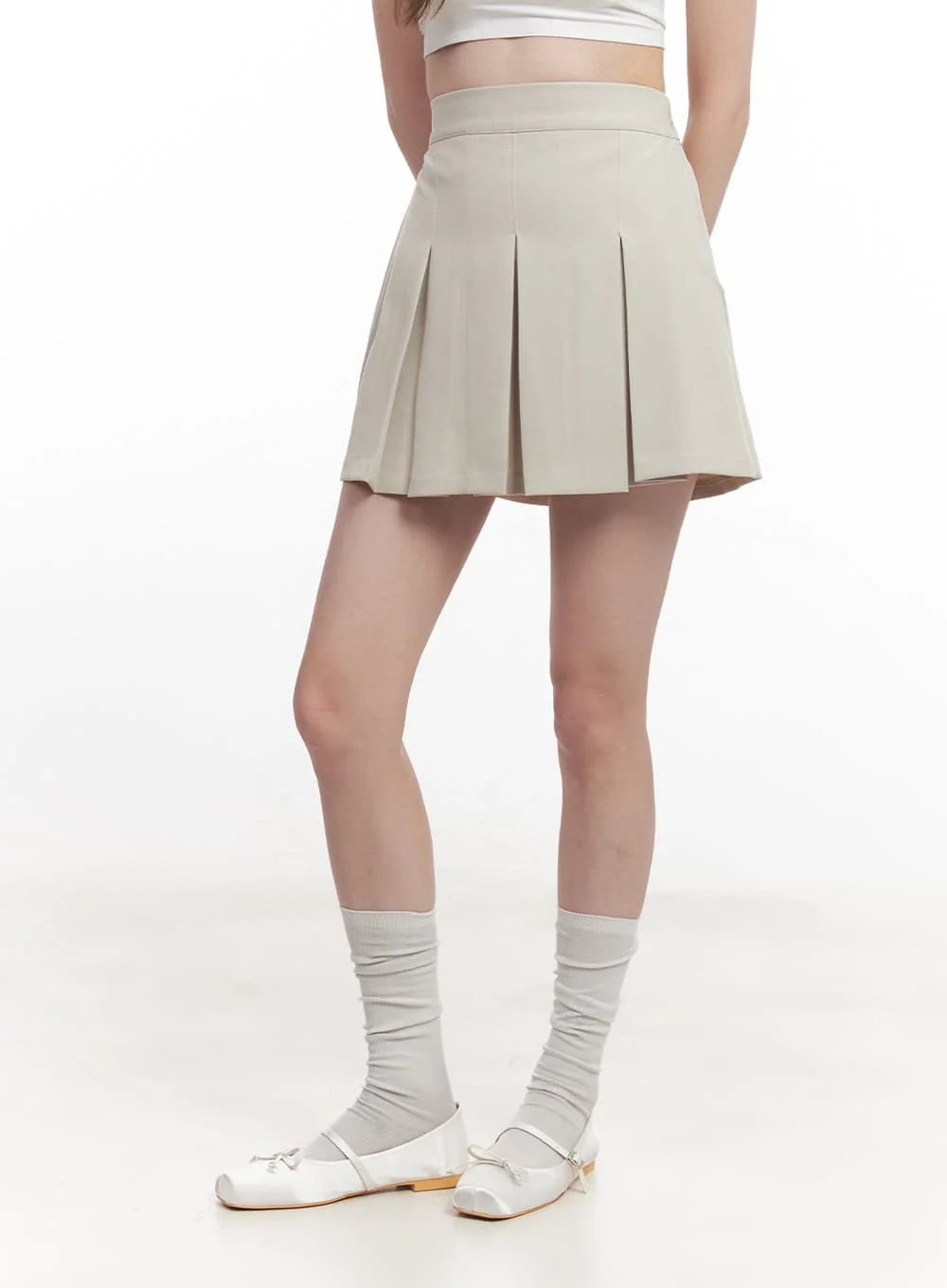 High-Waisted Pleated Mini Skirt CA502 - Image 3