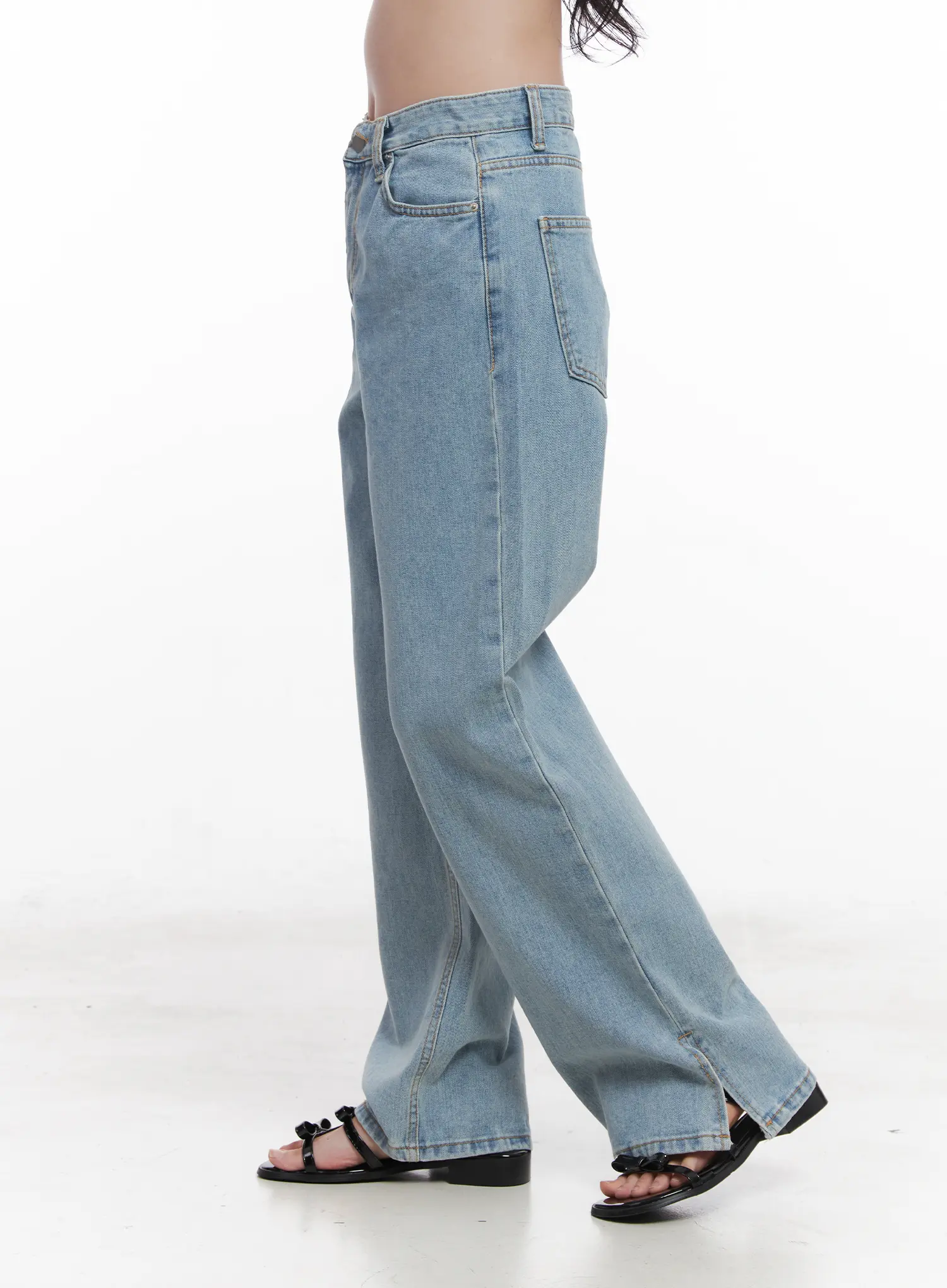 Hyuna Slit Straight-Fit Jeans CU525 - Image 5