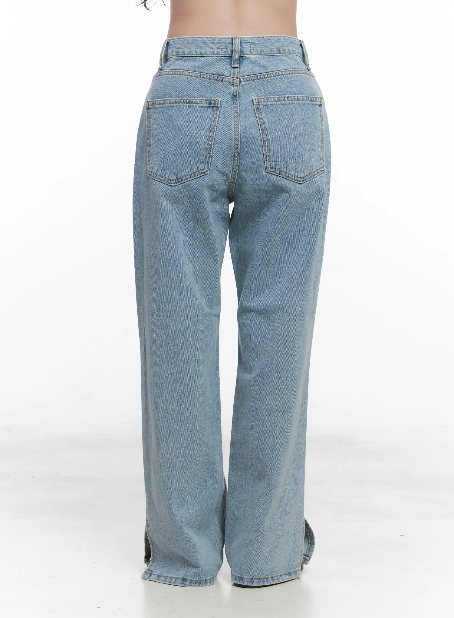 Hyuna Slit Straight-Fit Jeans CU525 - Image 7