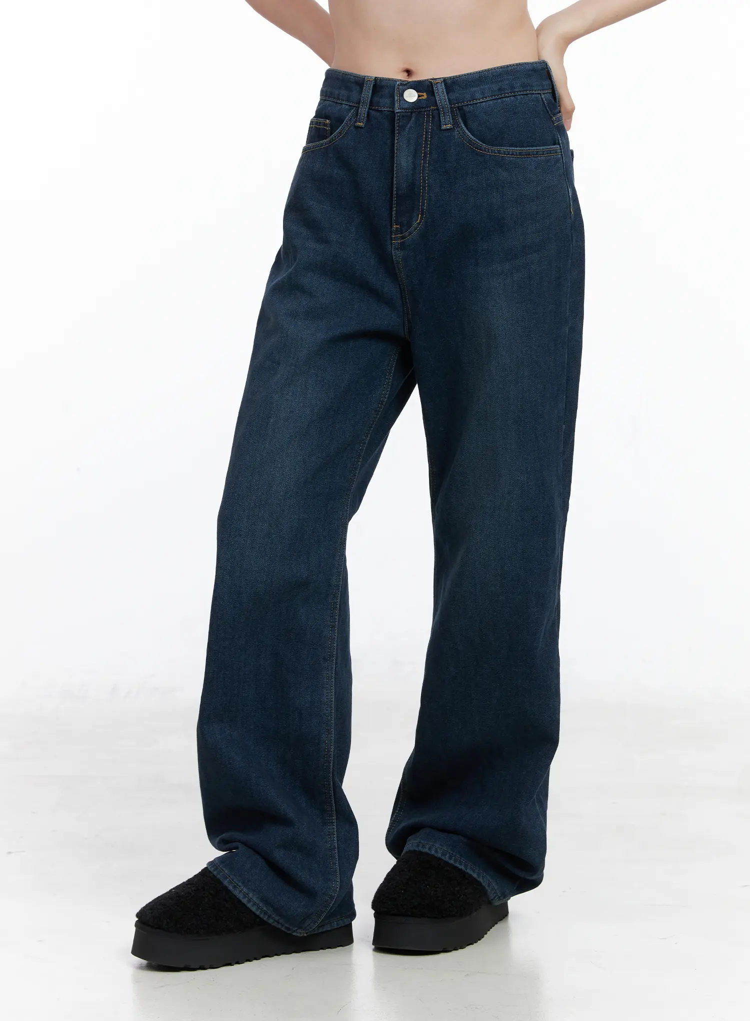 Jordan Velvet Fleece Wide Jeans CN518 - Image 4