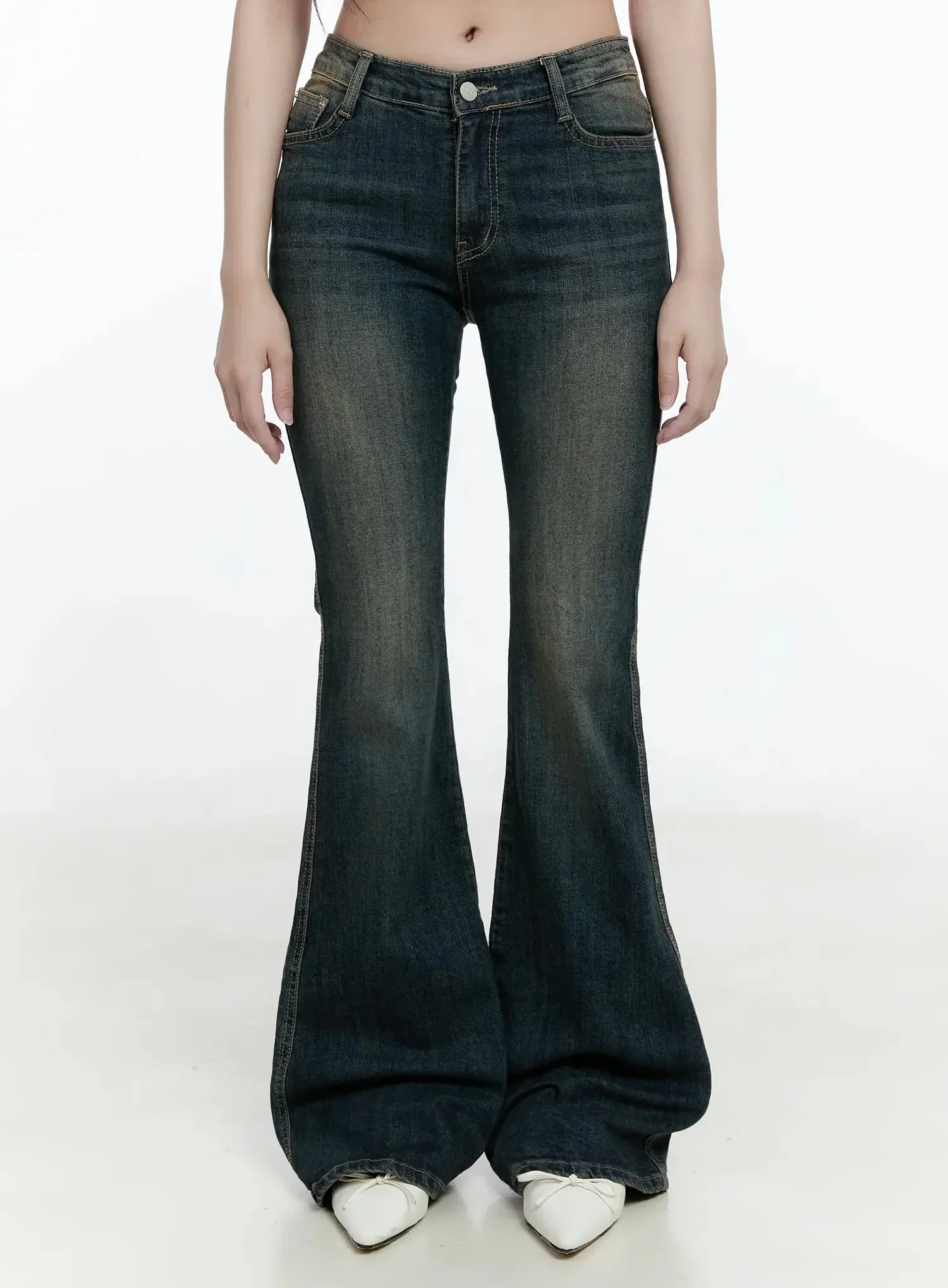 Karla Vintage Logo Flare Jeans IO520 - Image 3