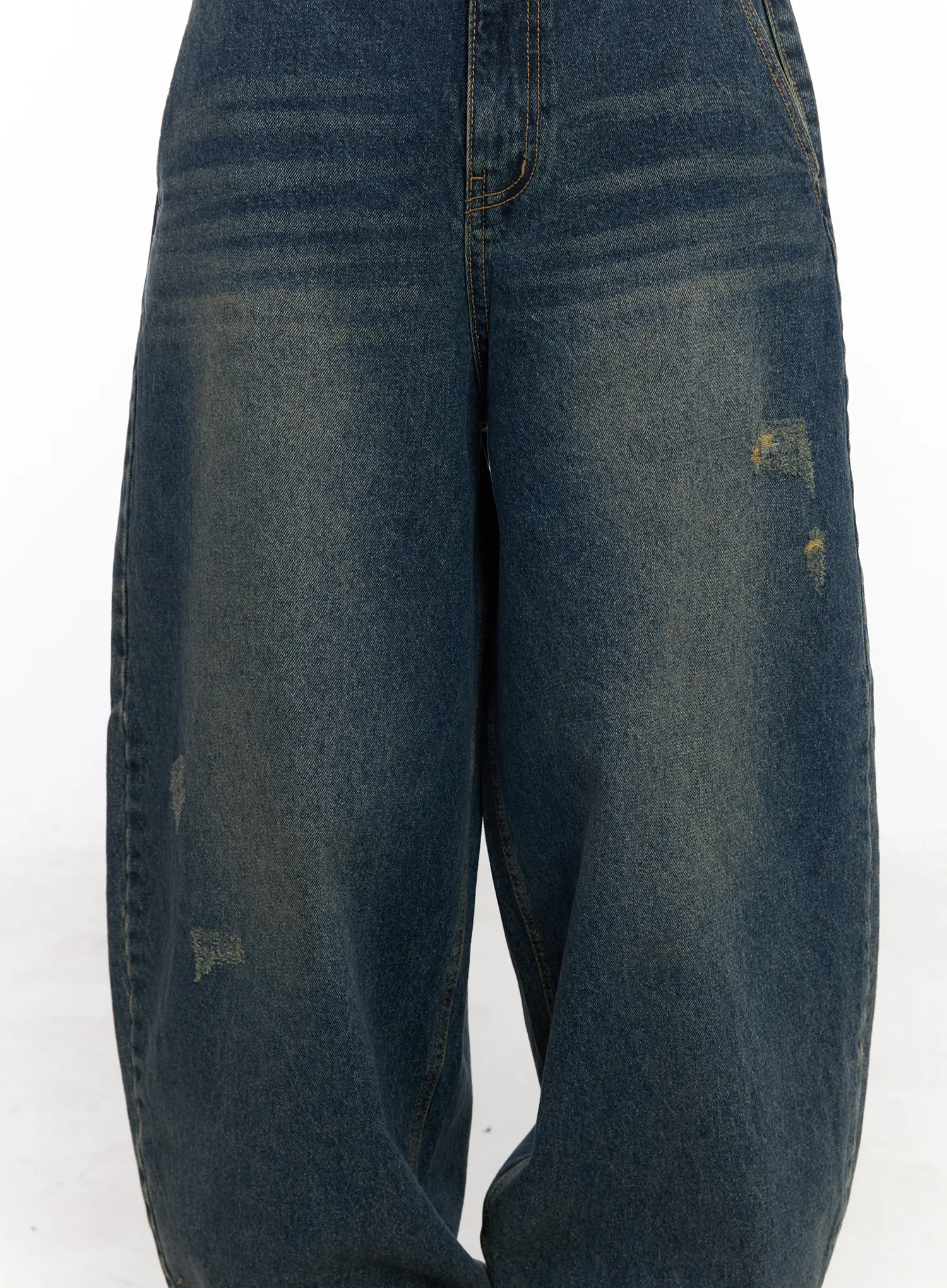 Katerina High-Waisted Baggy Jeans CM516 - Image 3