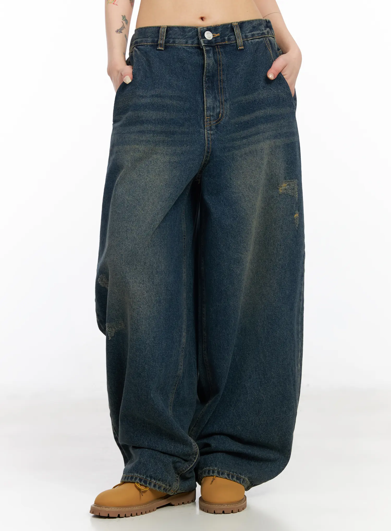 Katerina High-Waisted Baggy Jeans CM516 - Image 9