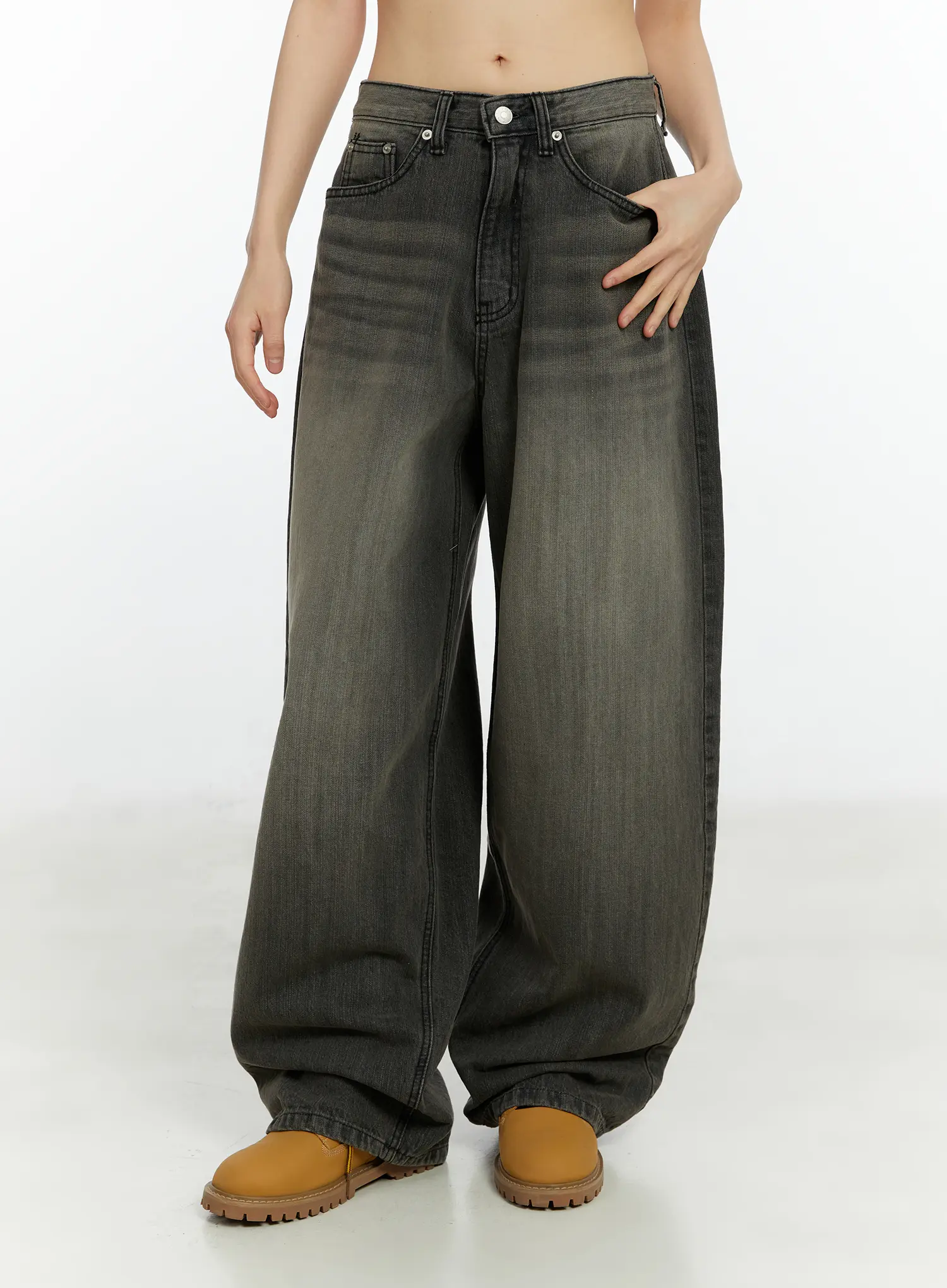 Kenna Washed Backstrap Wide Leg Jeans CF509 - Image 11