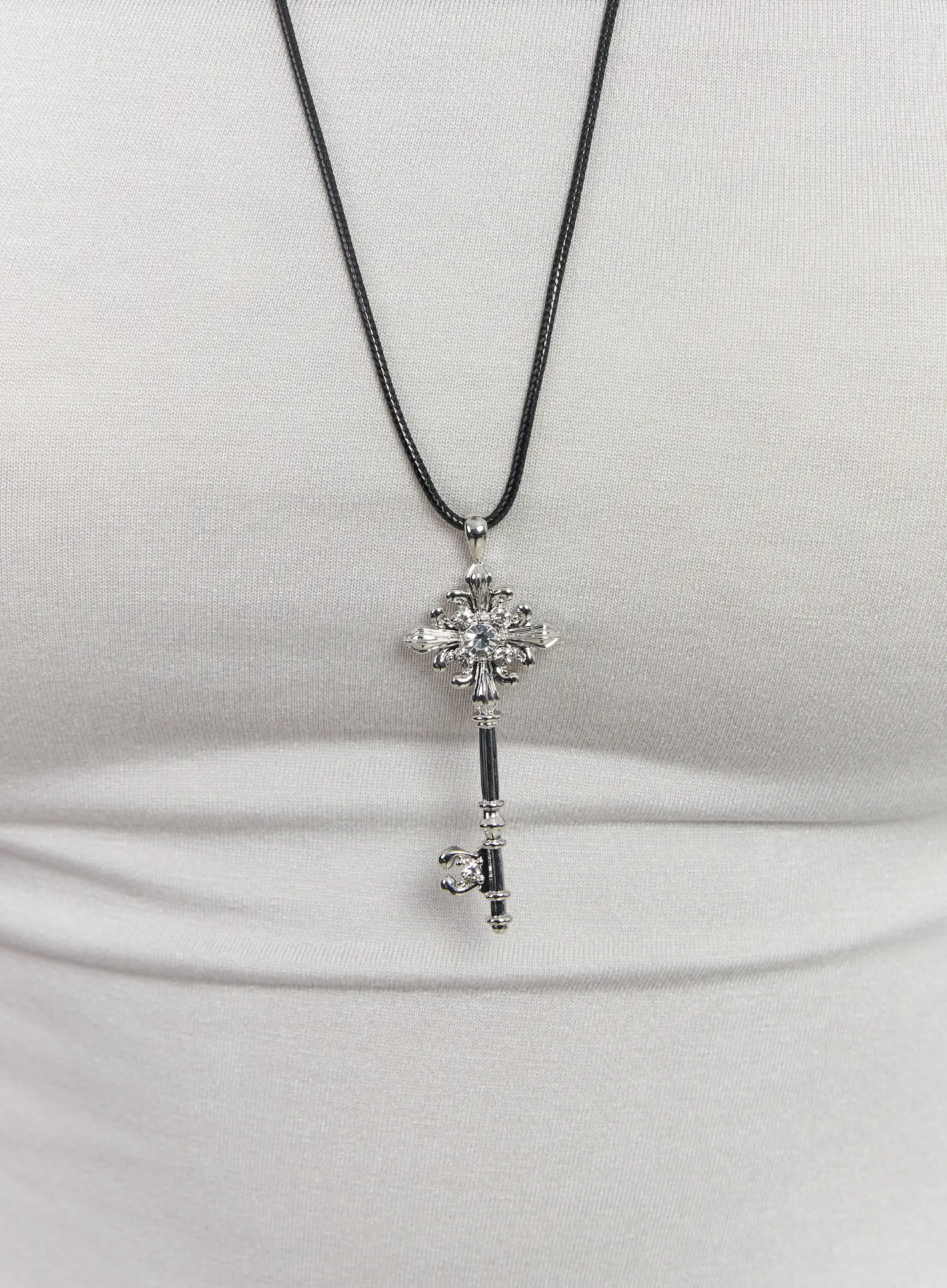 Key Pendant Necklace CM525