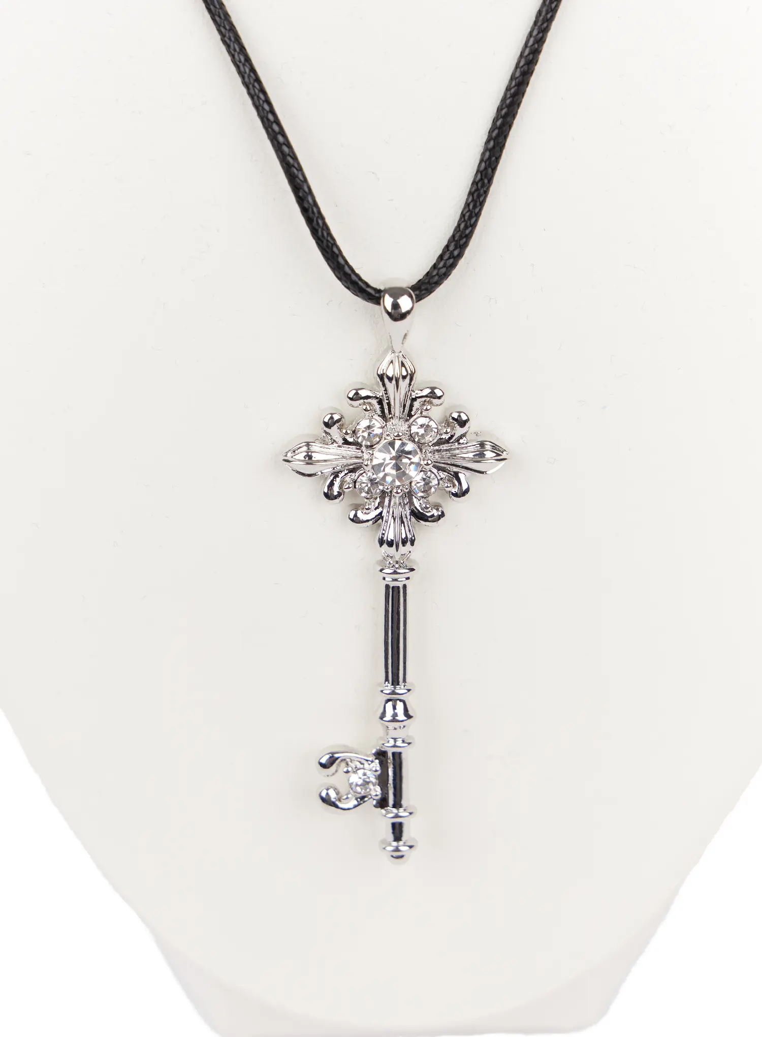 Key Pendant Necklace CM525 - Image 5